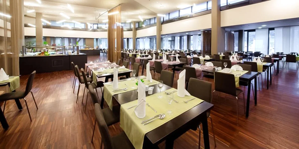4* dovolená v Chorvatsku: all inclusive light, neomezený vstup do aquaparku, akce 2 děti zdarma