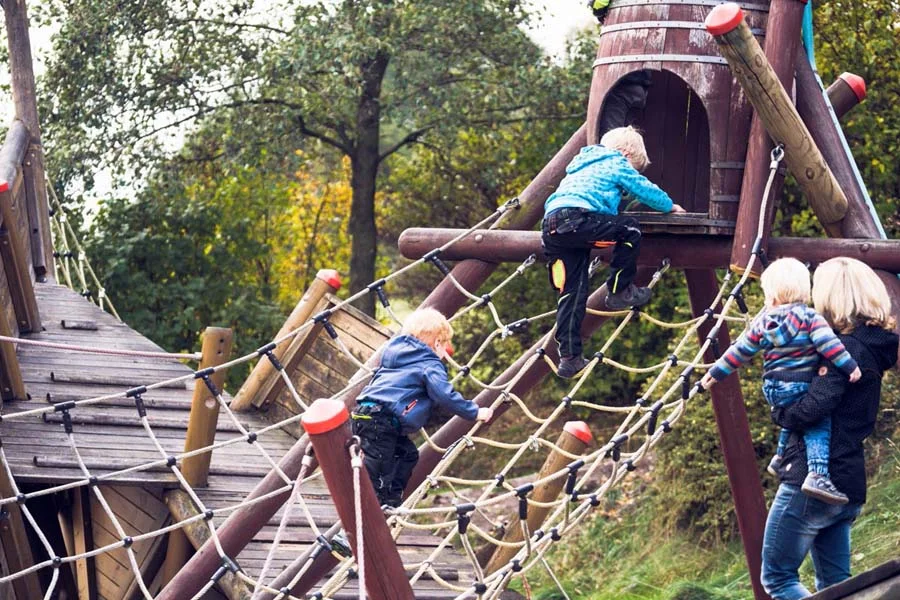 Letní sáňkařská dráha v německých Krušných horách: 4 nebo 8 jízd i celodenní vstup pro celou rodinu