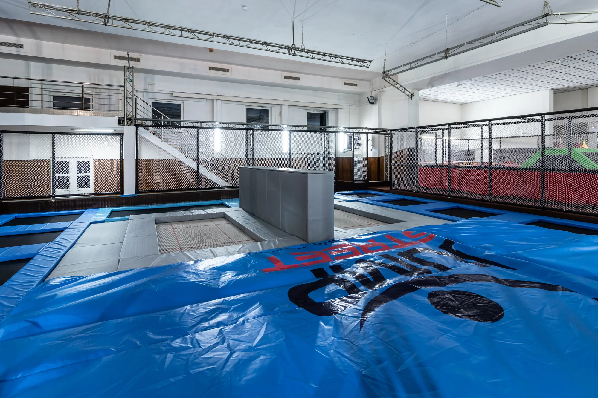 Trampolínový ráj se spoustou atrakcí: 1 nebo 2 hodiny pro malé i velké