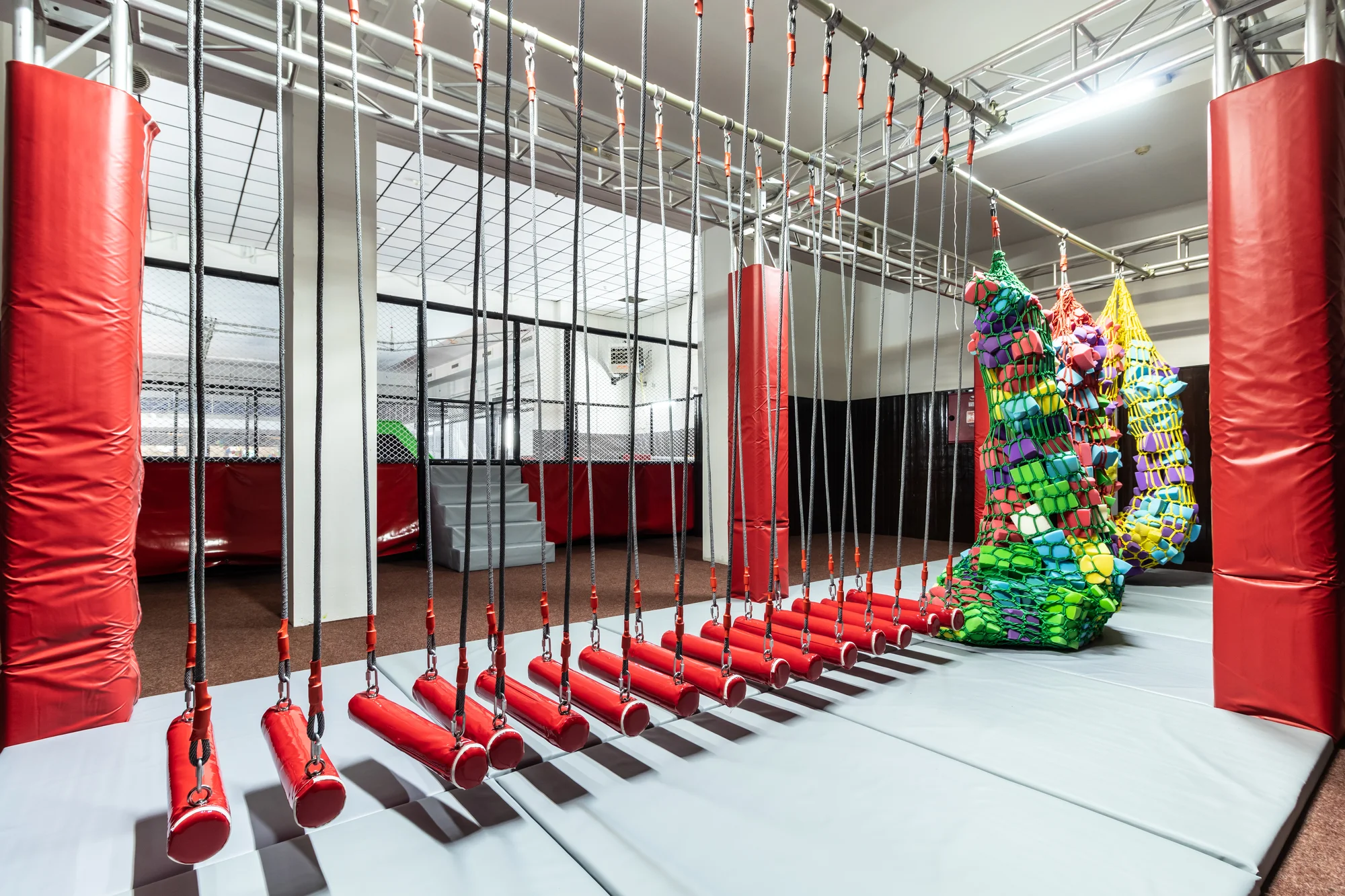 Trampolínový ráj se spoustou atrakcí: 1 nebo 2 hodiny pro malé i velké