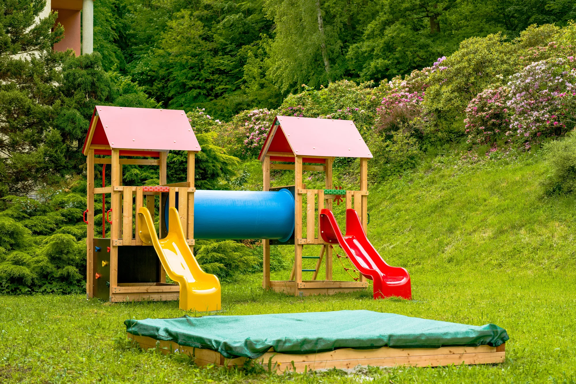 Wellness pobyt v Karlových Varech ve Spa Resortu Sanssouci****: polopenze, procedury i CBD program