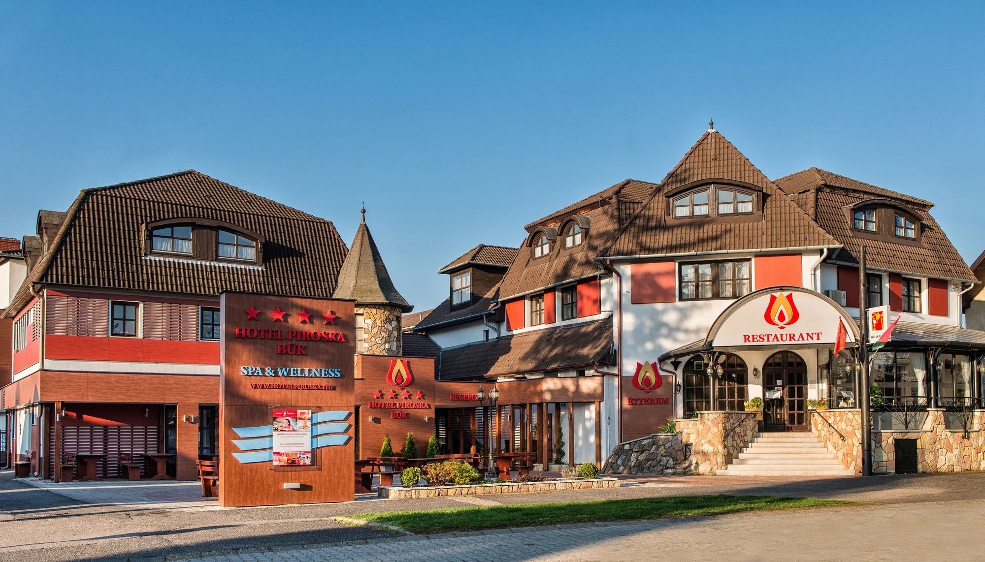 4* wellness pobyt v Maďarsku: polopenze, relax v saunové i bazénové zóně a až 2 děti zdarma
