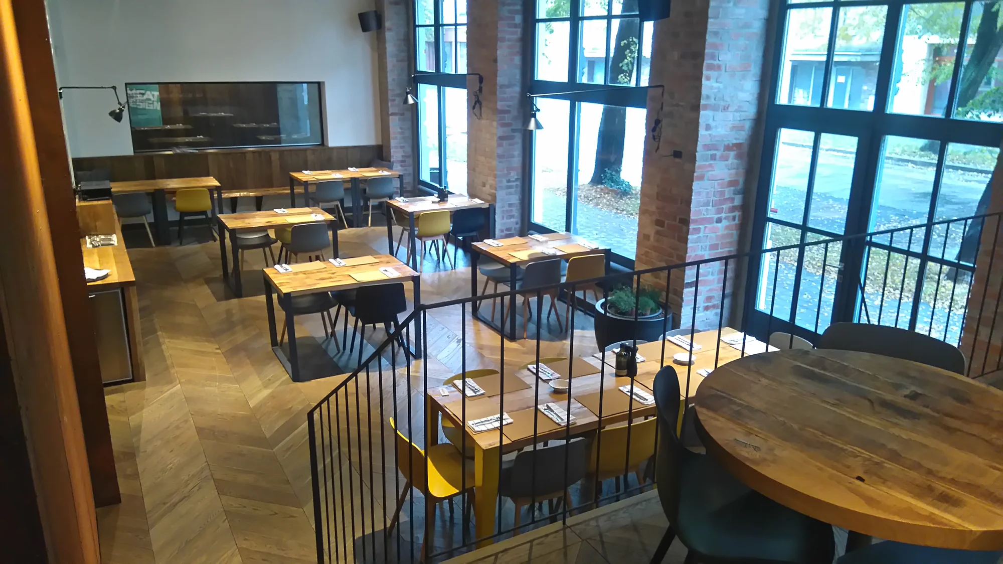 Otevřený voucher na cokoli z nabídky Hotel City City a Loft Restaurant: 500–5 000 Kč