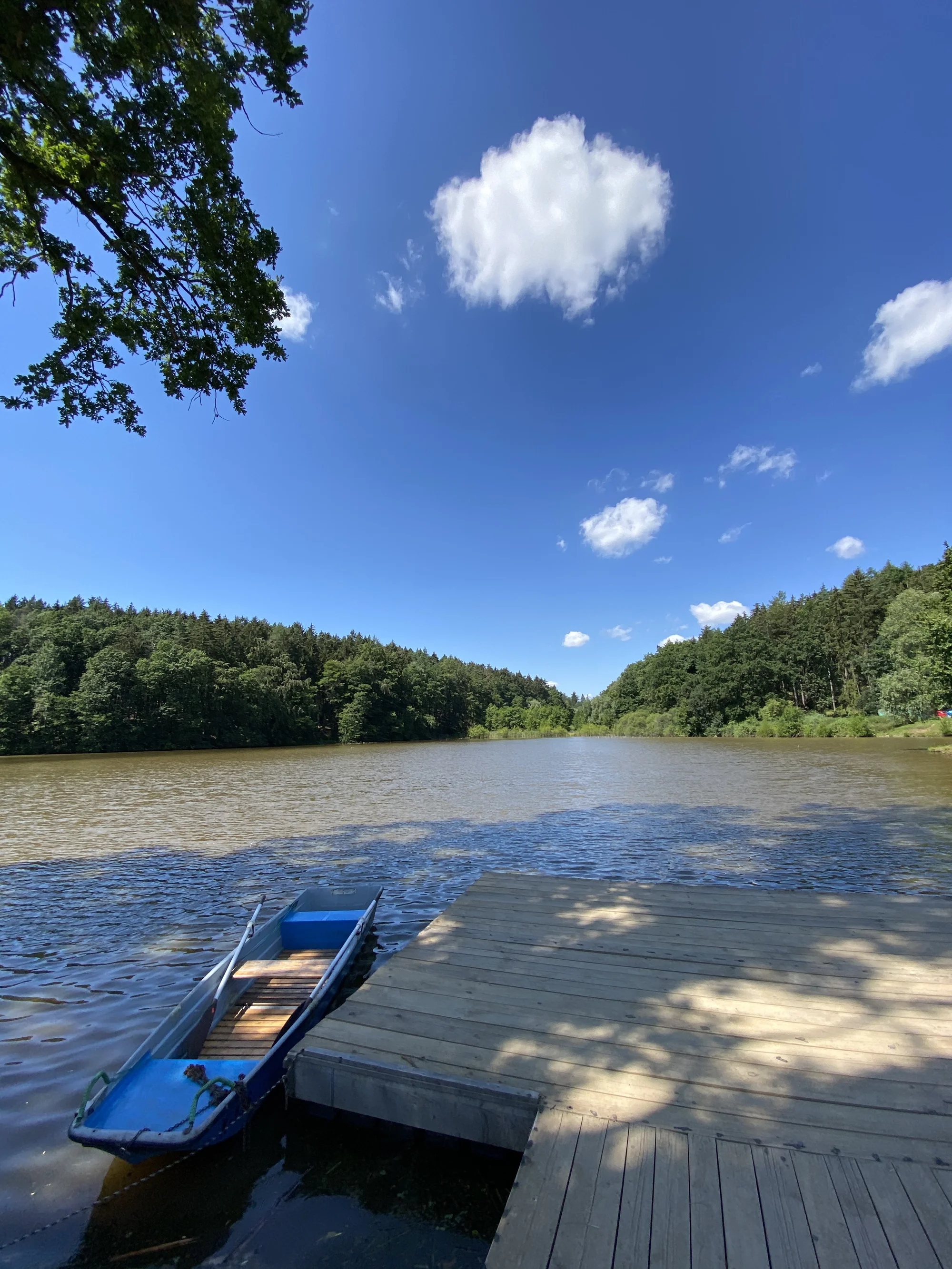 Glamping: vymazlené iglú u Prachovských skal, relax ve wellness s možností snídaňového koše