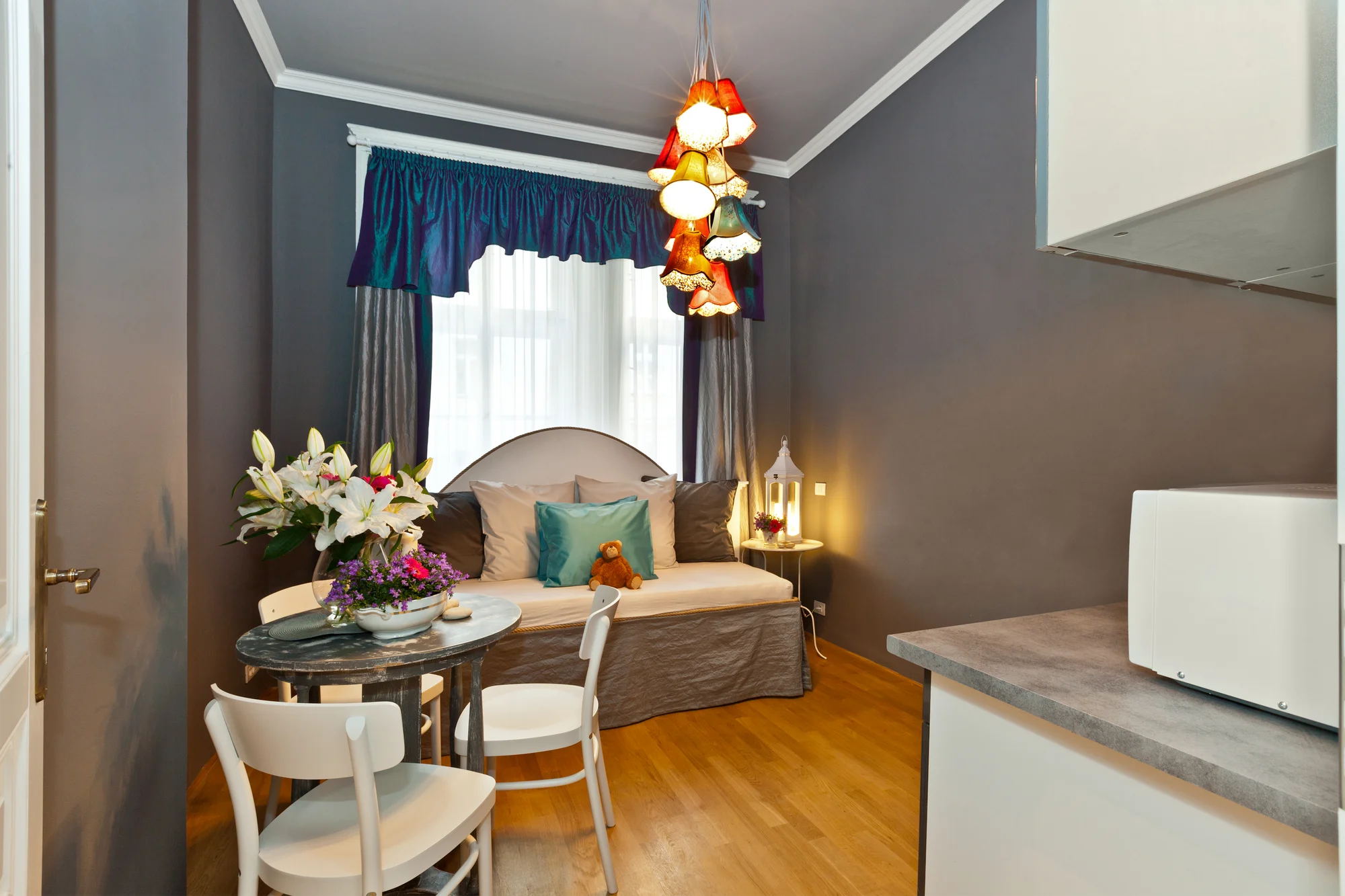 Pobyt pod Petřínem: moderní apartmán s kuchyňkou