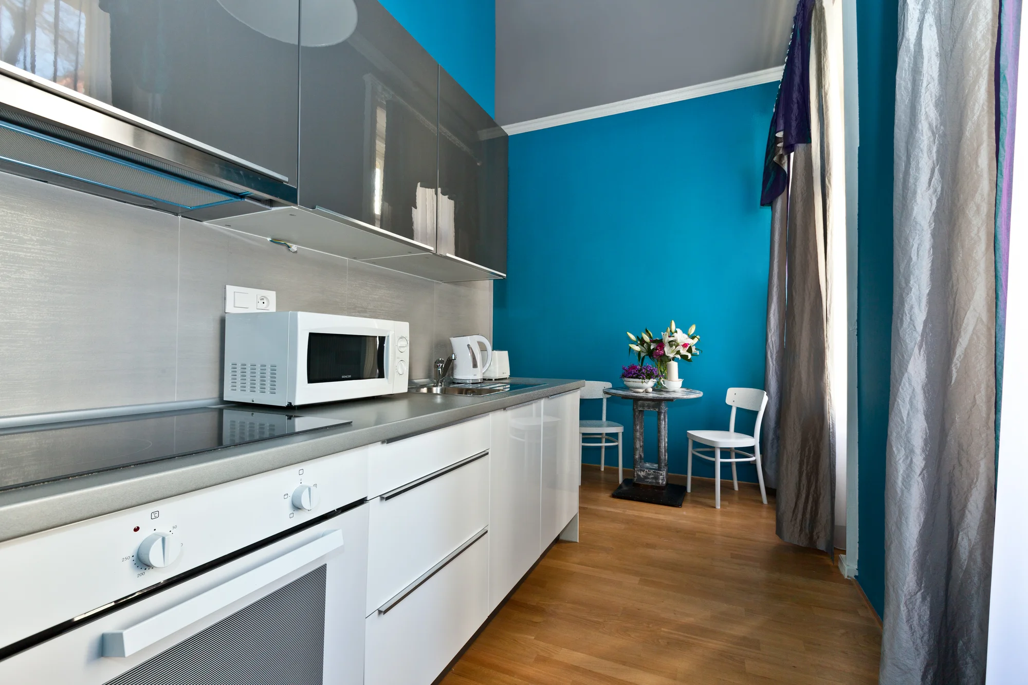 Pobyt pod Petřínem: moderní apartmán s kuchyňkou