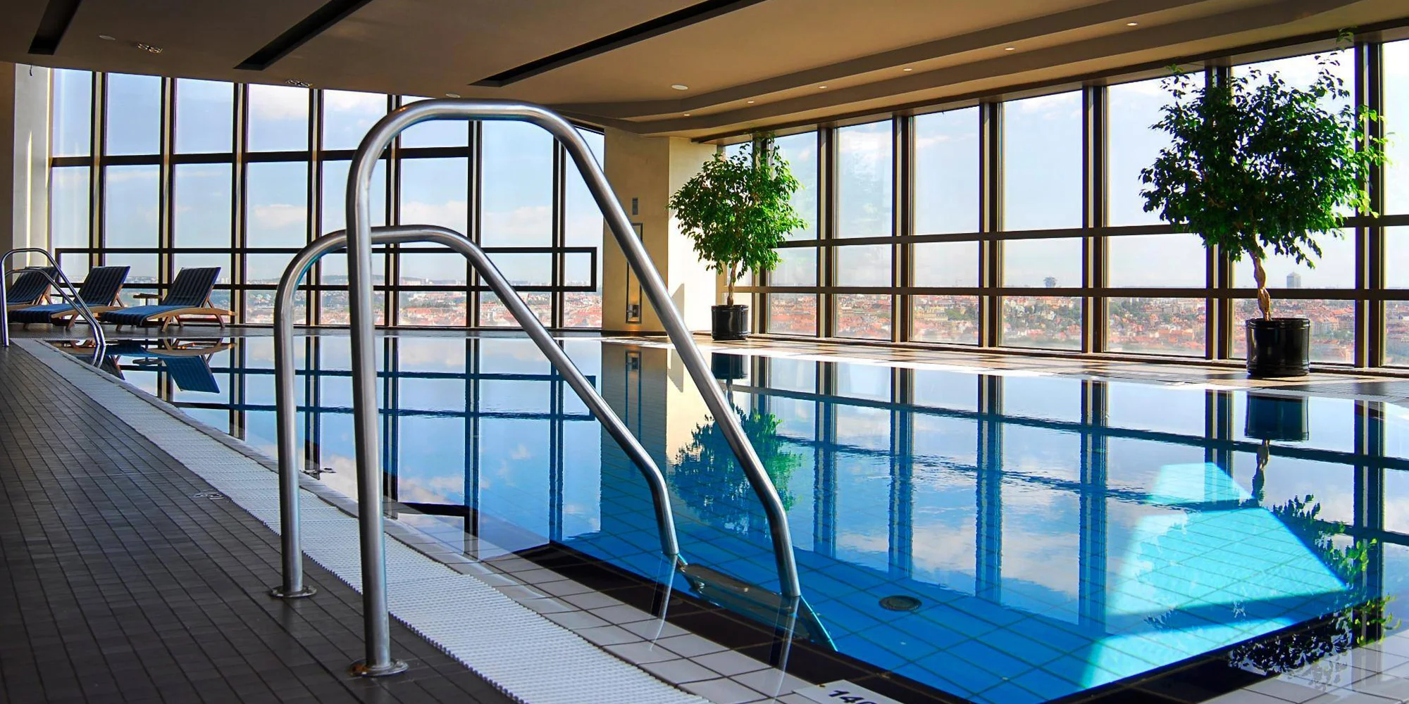 Božský relax pro 1 nebo 2 osoby: vstup na 2 h do wellness a možnost thajské masáže