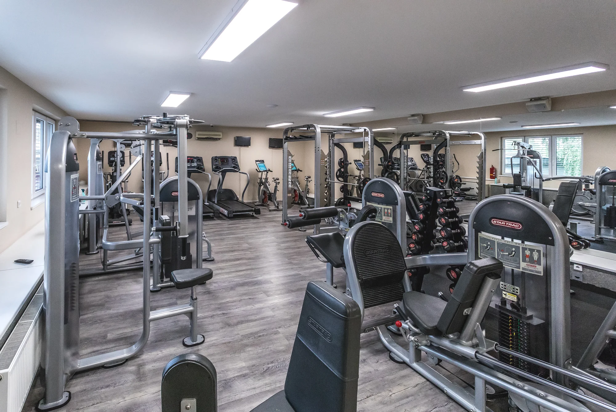 Pobyt v hotelu s největším wellness v Praze: snídaně či polopenze, bazény a sauny i fitness