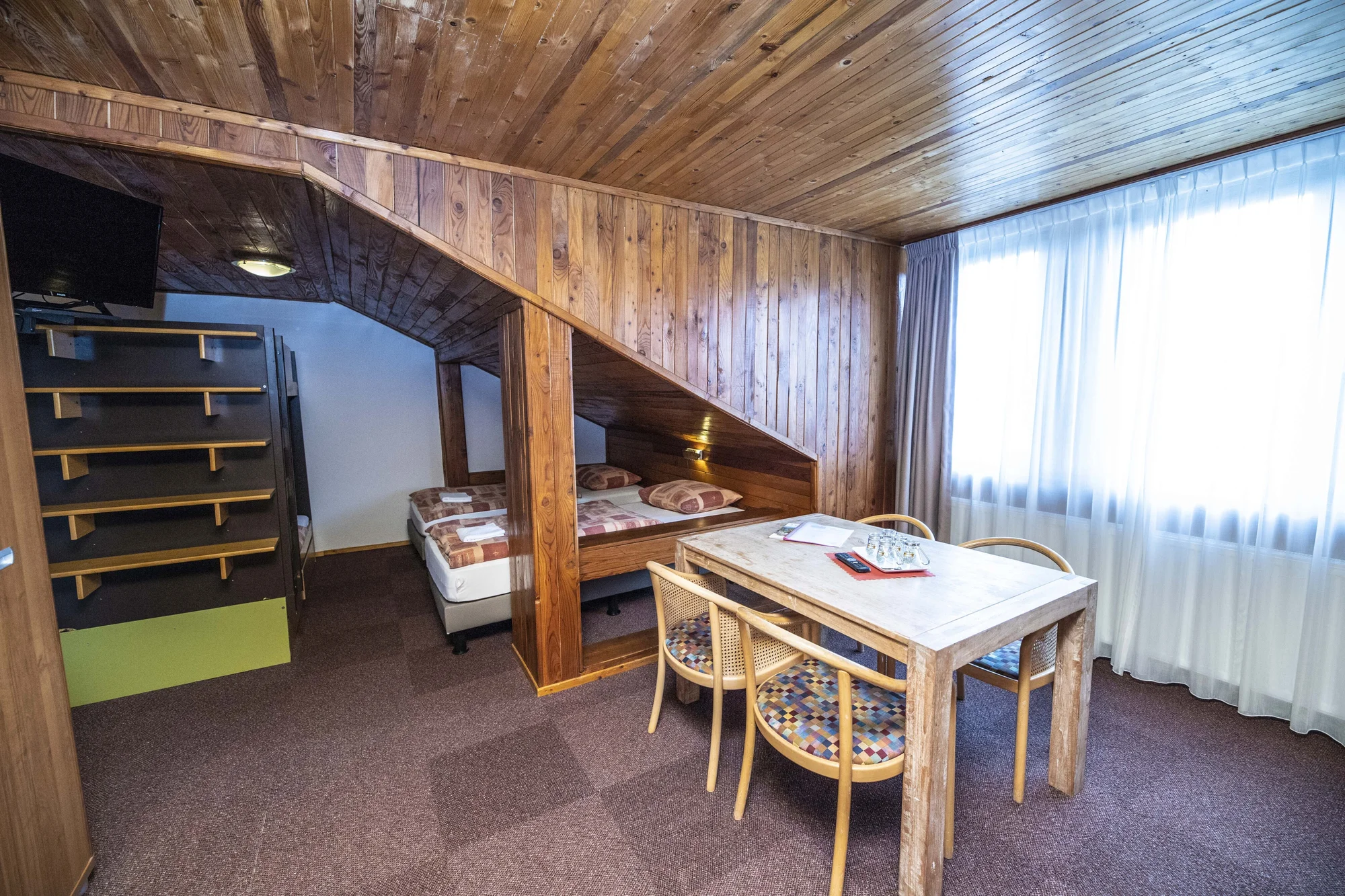 Pohodový pobyt pod Hostýnem: polopenze, vířivka, sport, neomezeně bazén