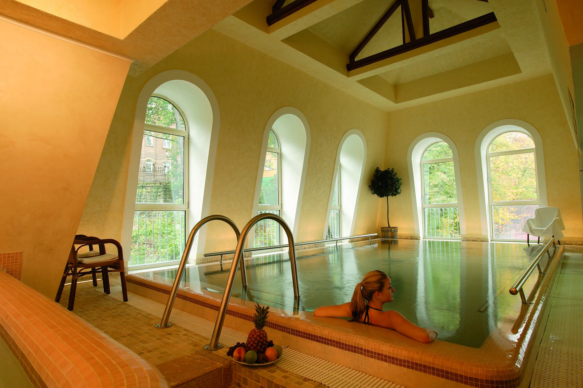 4* relaxace v Karlových Varech s polopenzí, wellness a procedurami