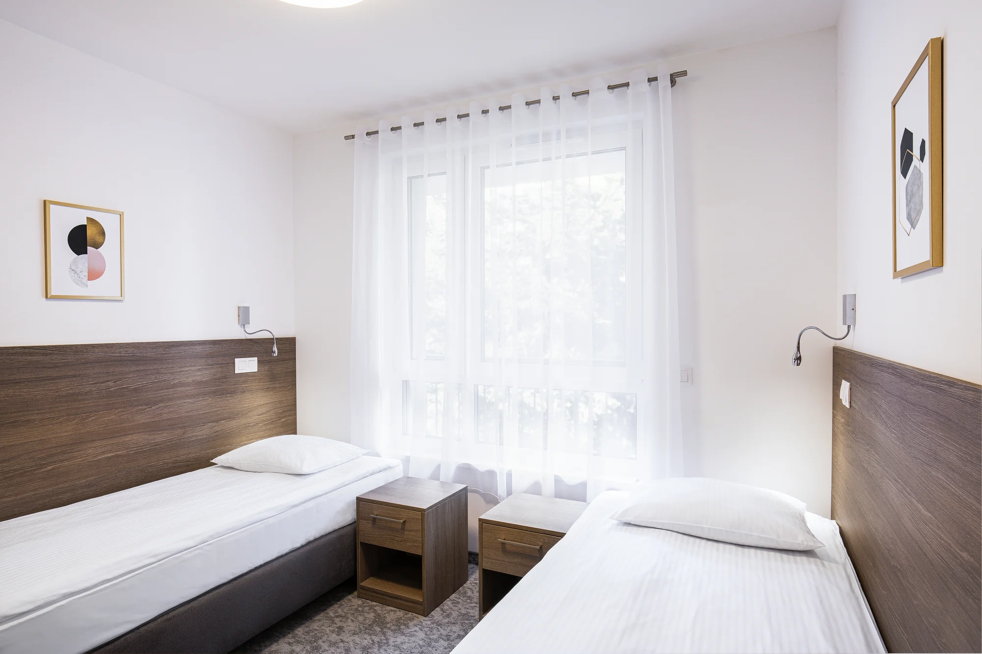 Lázně i aktivní relax v Polanica Zdrój: moderní apartmány, polopenze a wellness