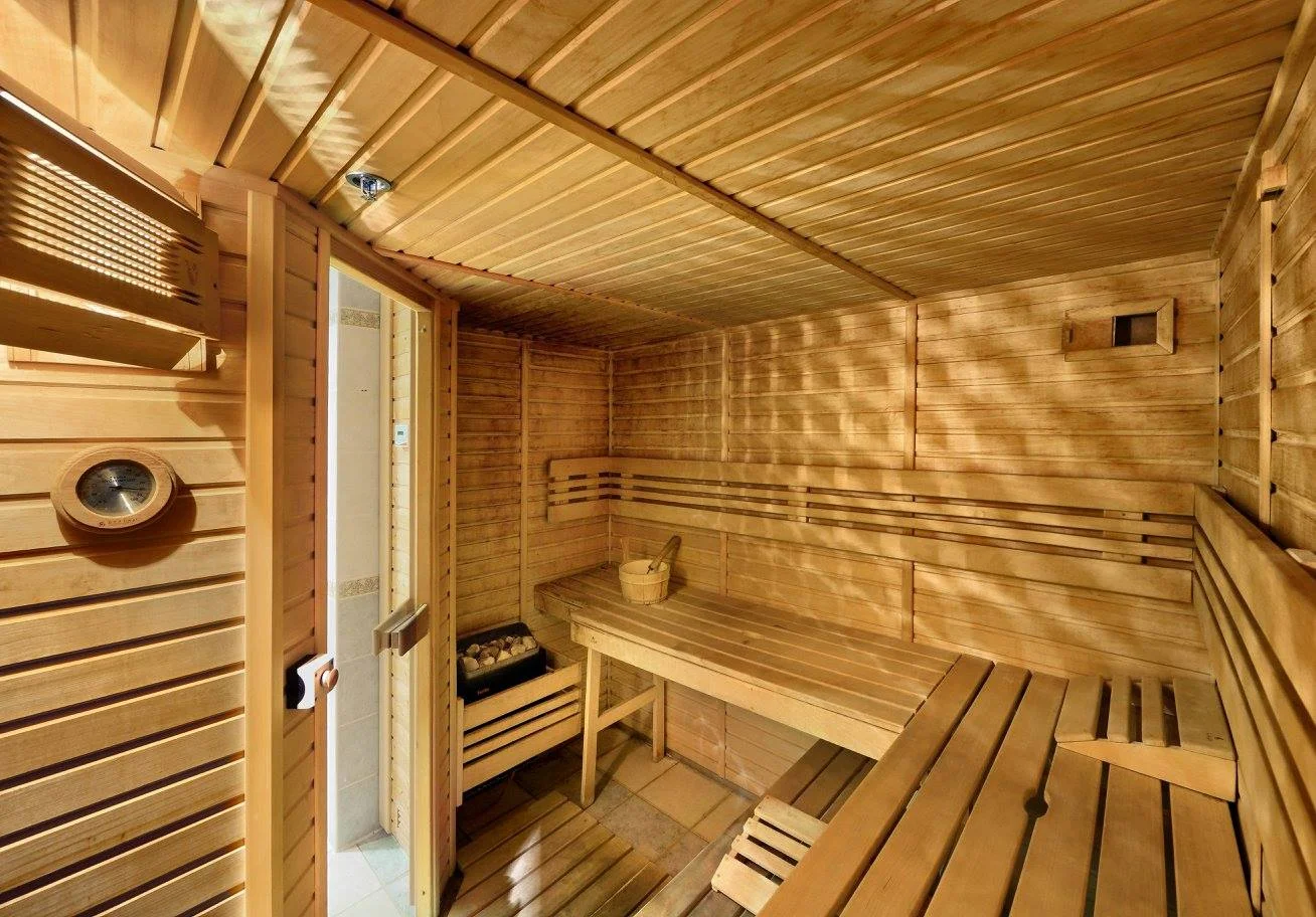Historický hotel u Strahovského kláštera: snídaně, sauna, možnost snacku i drinku