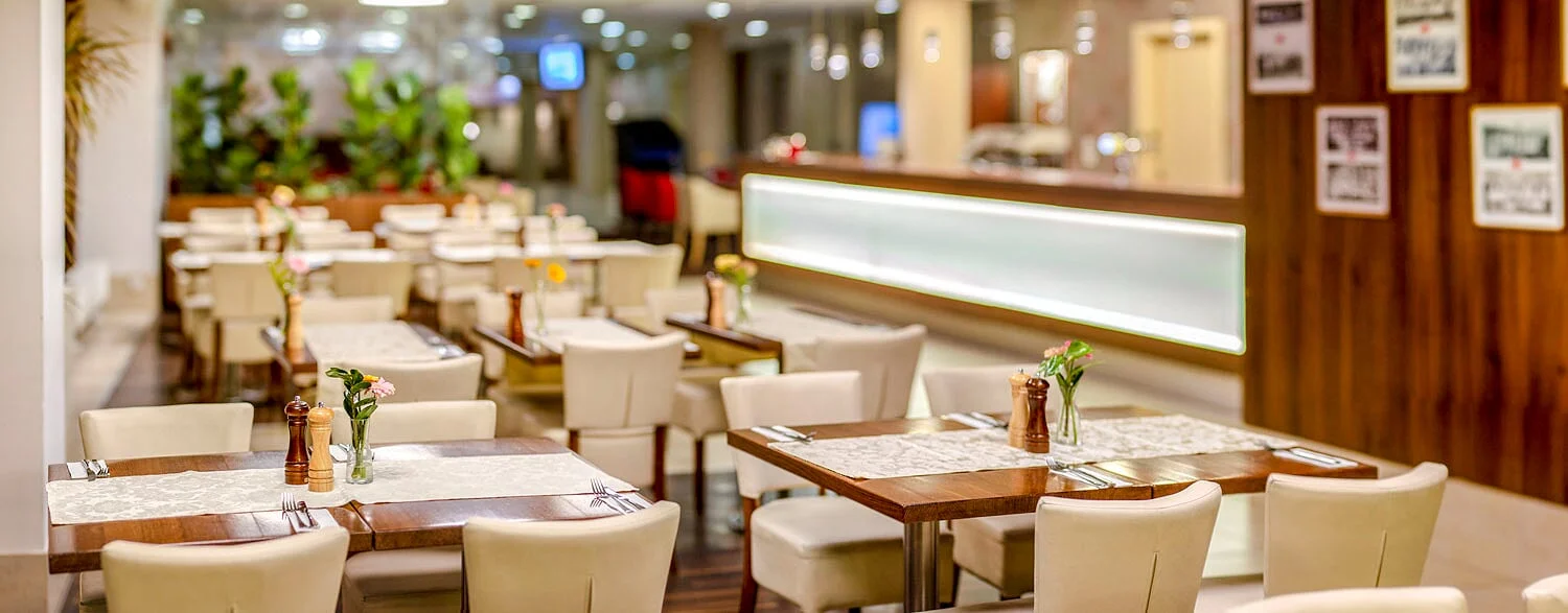 4* hotel v srdci stadionu fotbalové Slavie: ubytování se snídaní