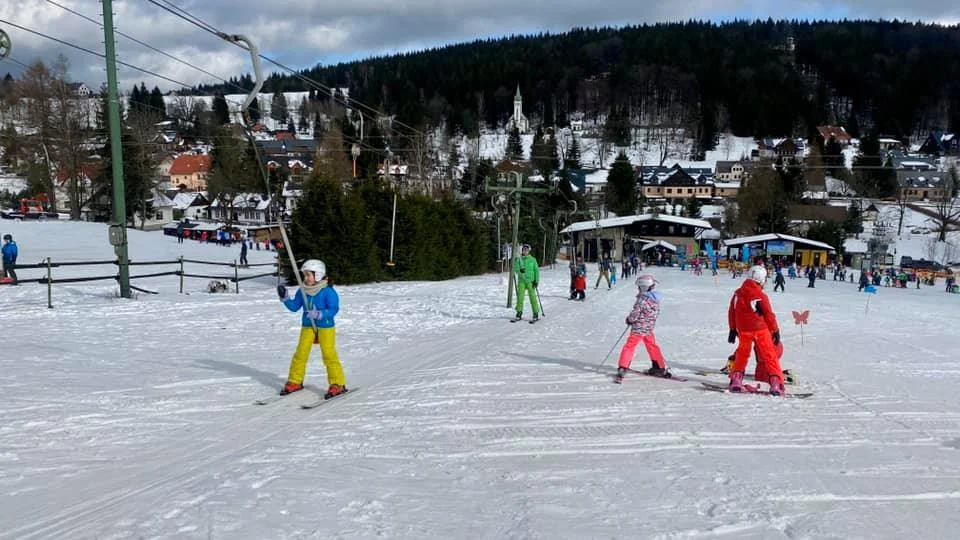 Parádní pobyt v Jizerkách: dovolená v Bedřichově s polopenzí