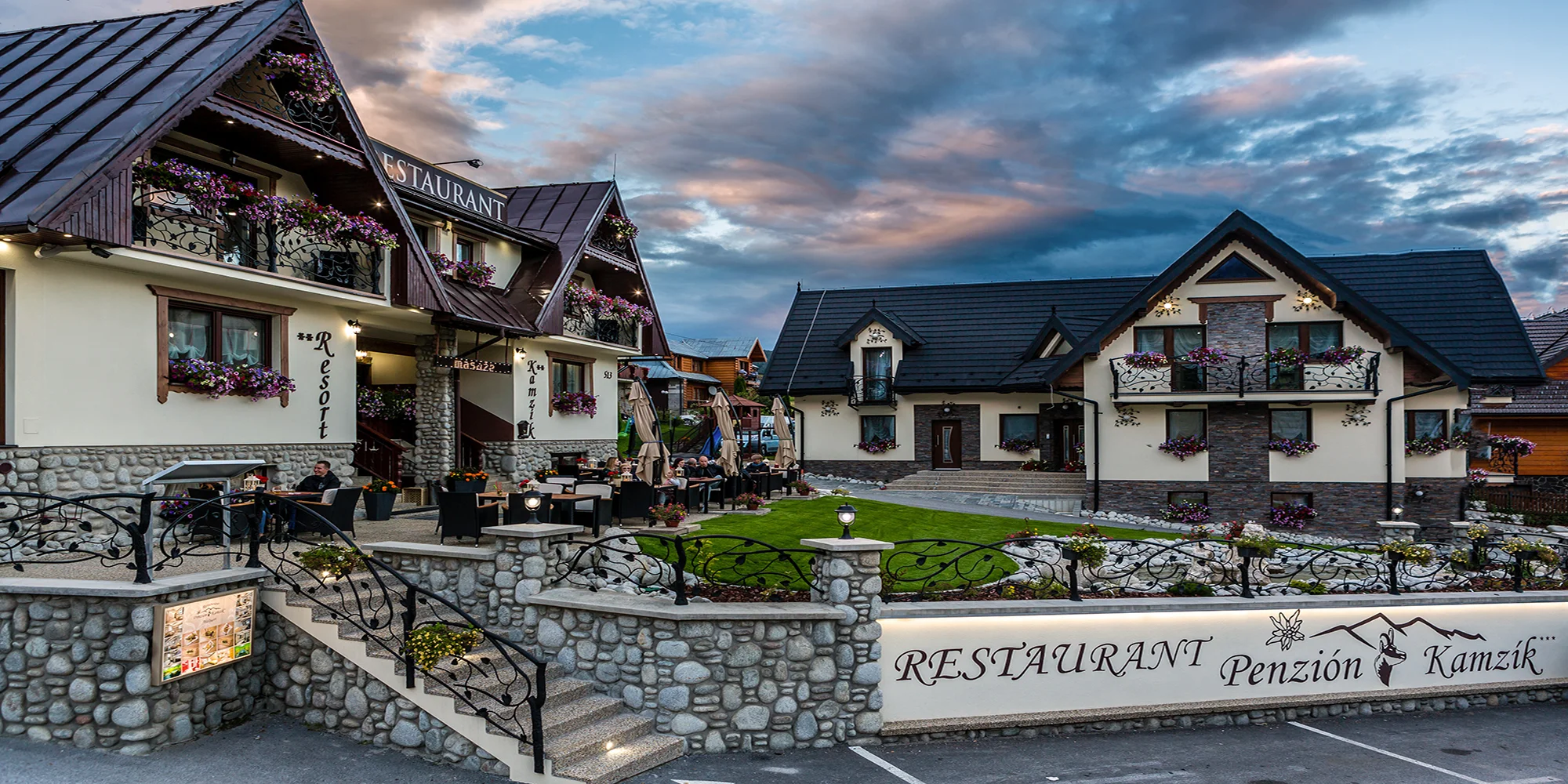 Dovolená pro páry i rodiny v srdci Ždiaru se snídaní a wellness