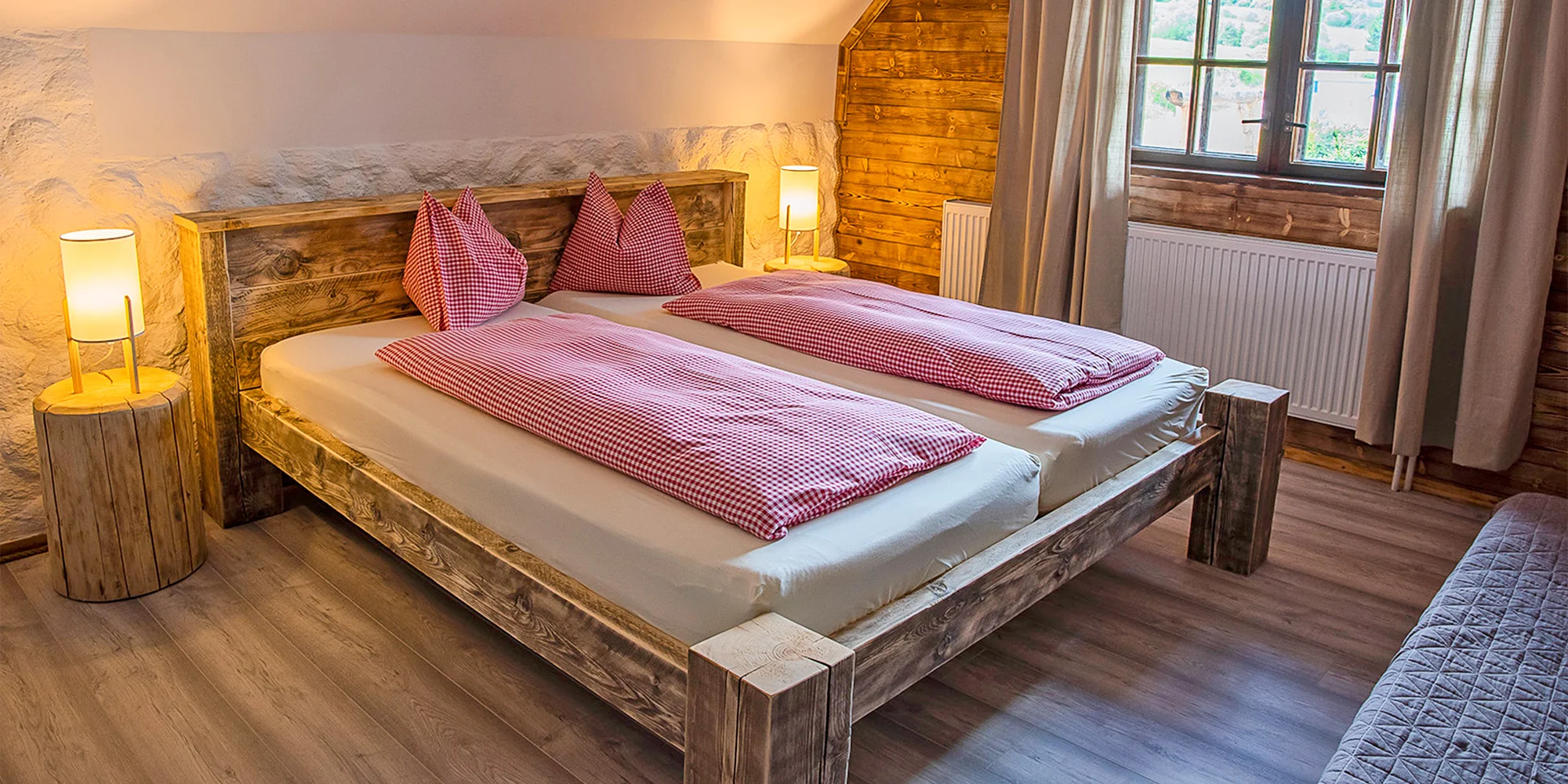 Pobyt v oblíbeném venkovském sídle v Bešeňové: snídaně, mini wellness a slevy do aquaparku
