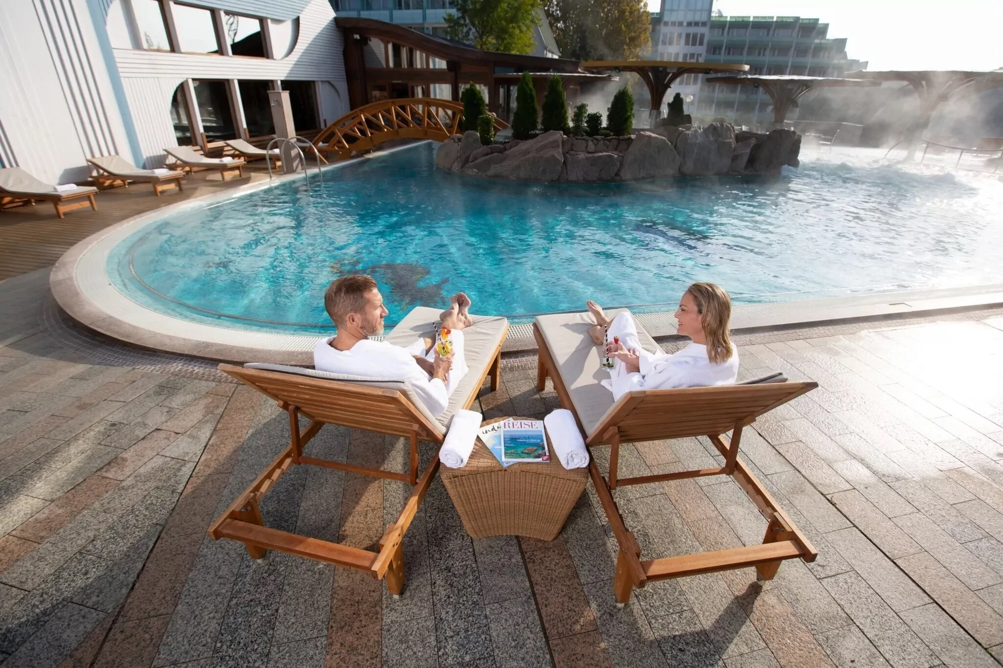 Relax v Hévízu: polopenze i plná penze, masáž, termální a zážitkové lázně, 2 děti zdarma
