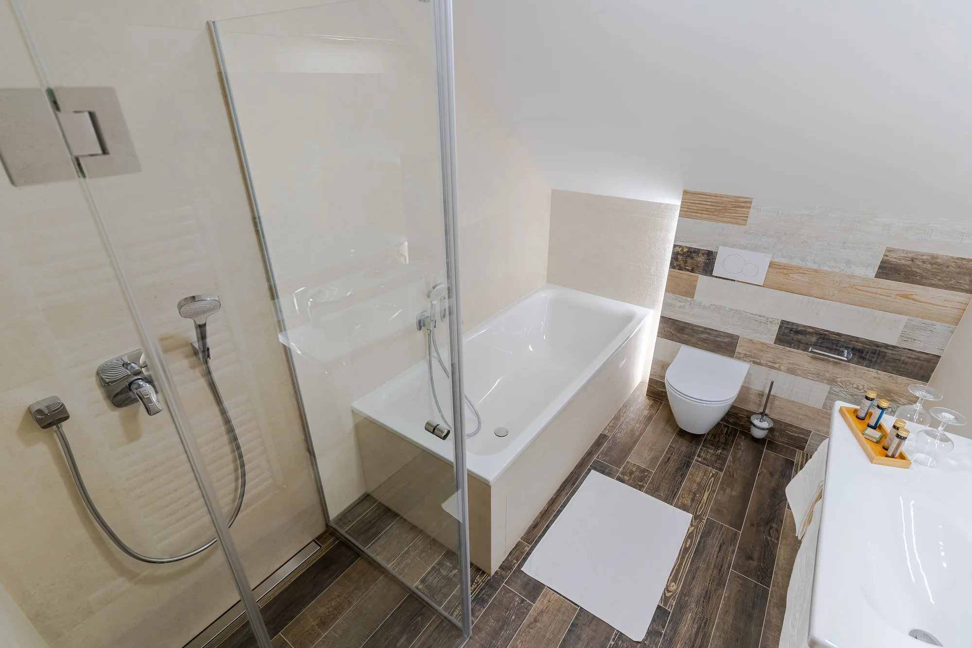 Na dovolenou do Nízkých Tater: 4* hotel, polopenze, wellness se 3 saunami a vířivkou