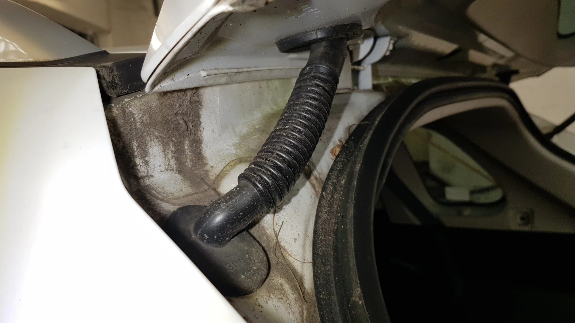 Skvělá péče o auto: otevřené vouchery na veškeré služby ruční Myčky v centru