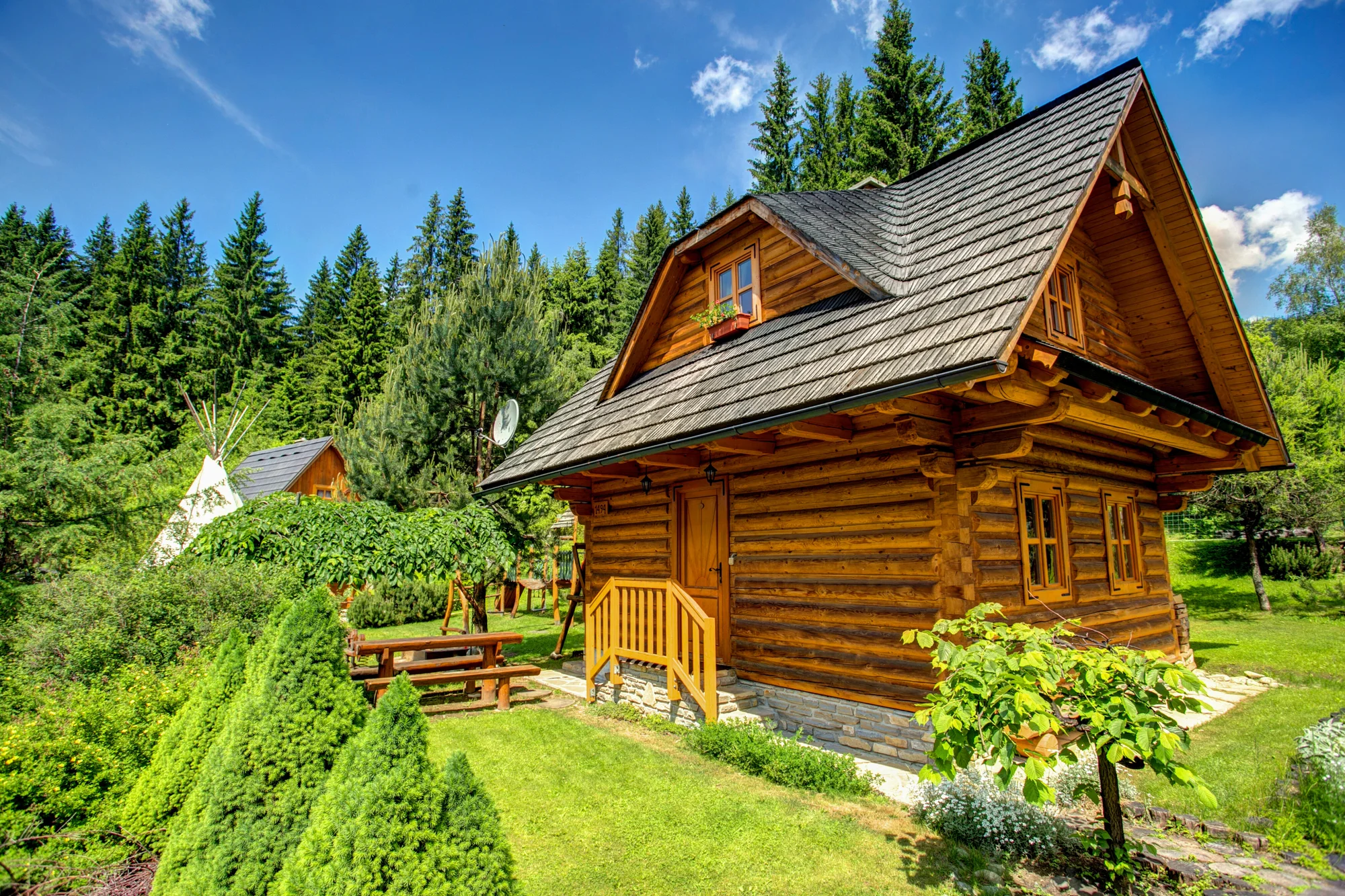 Dovolená v Tatrách: polopenze a celodenní vstupy do největšího wellness na Slovensku