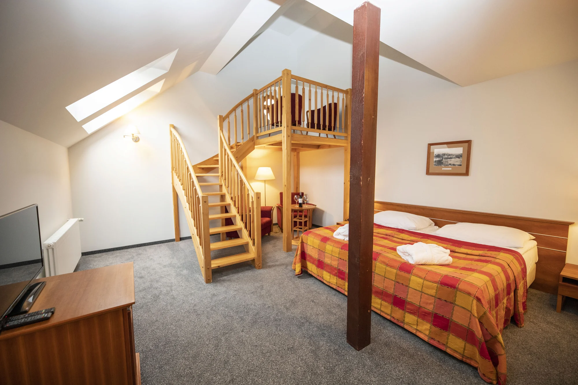 Pobyt v historickém Táboře: 4* hotel, bohaté snídaně i polopenze, wellness i koupel
