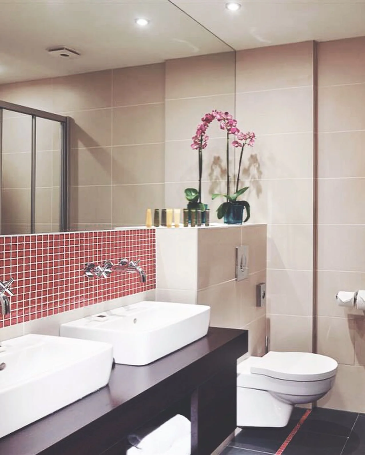 Pobyt u Petřínských sadů v Praze: moderní hotel, pokoj Superior a snídaně v ceně