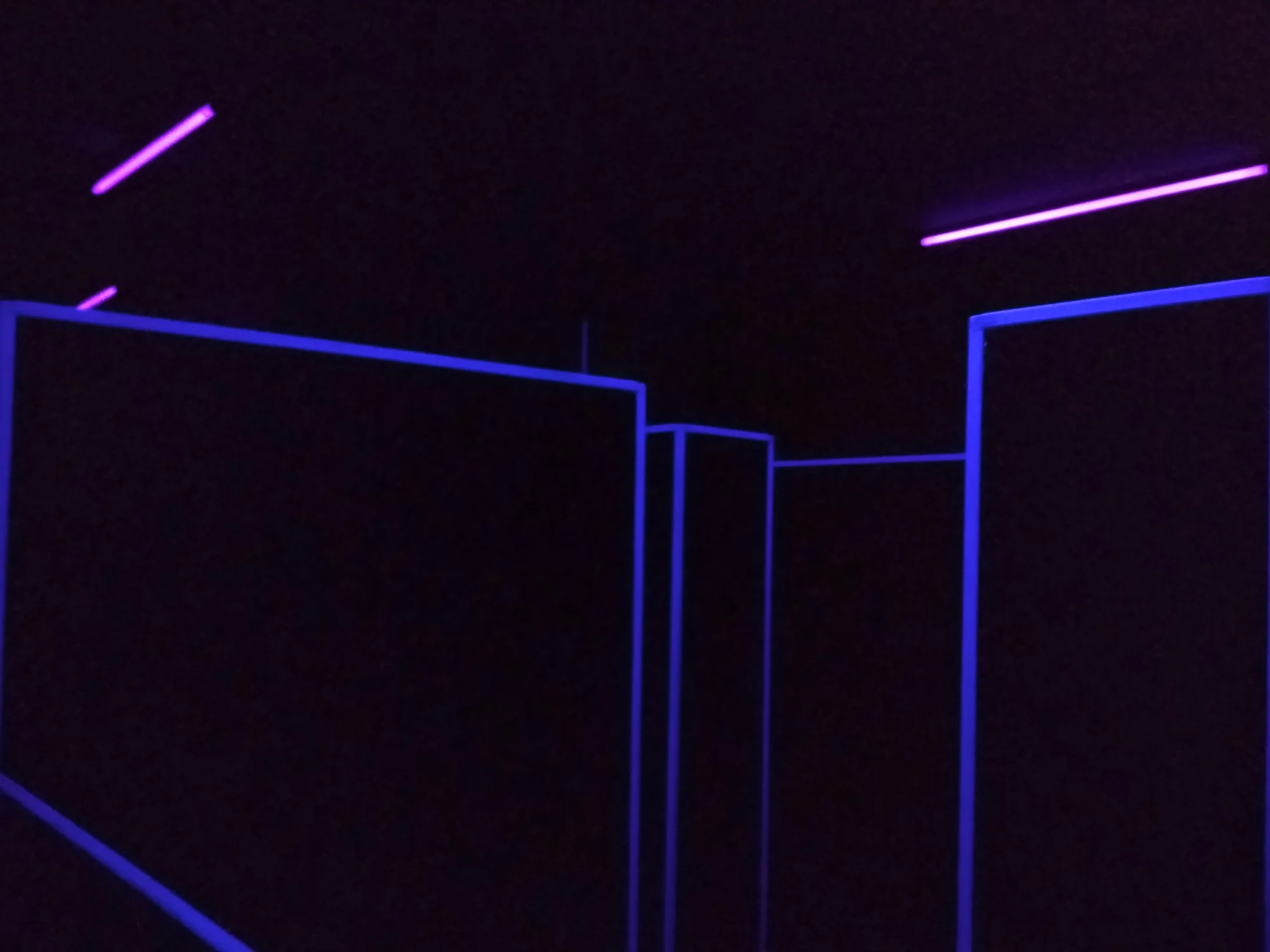 Staňte se akčními hrdiny: 15 minut laser game v nejmodernější 3D aréně