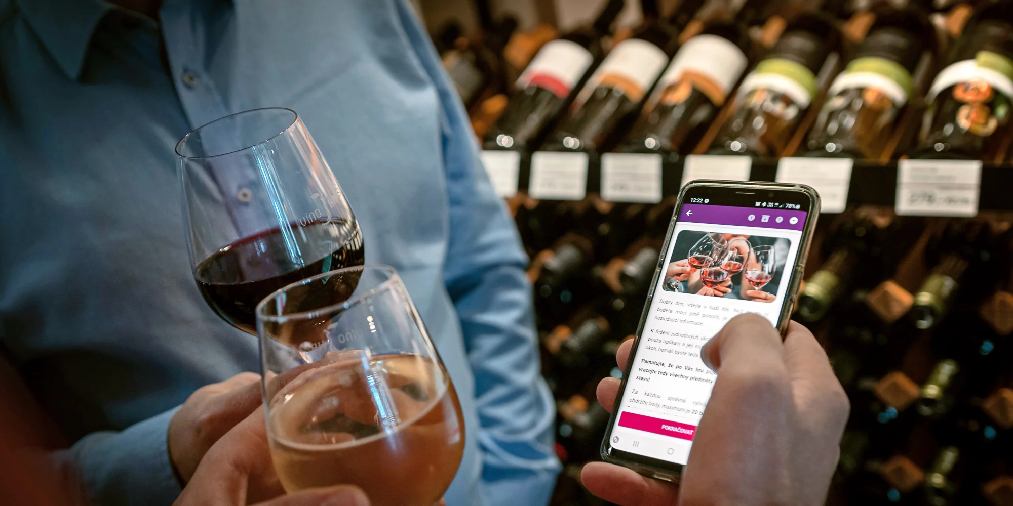 Nezapomenutelný večer s přáteli: Venkovní únikovka Tour de Beer nebo Tour de Wine v Praze!