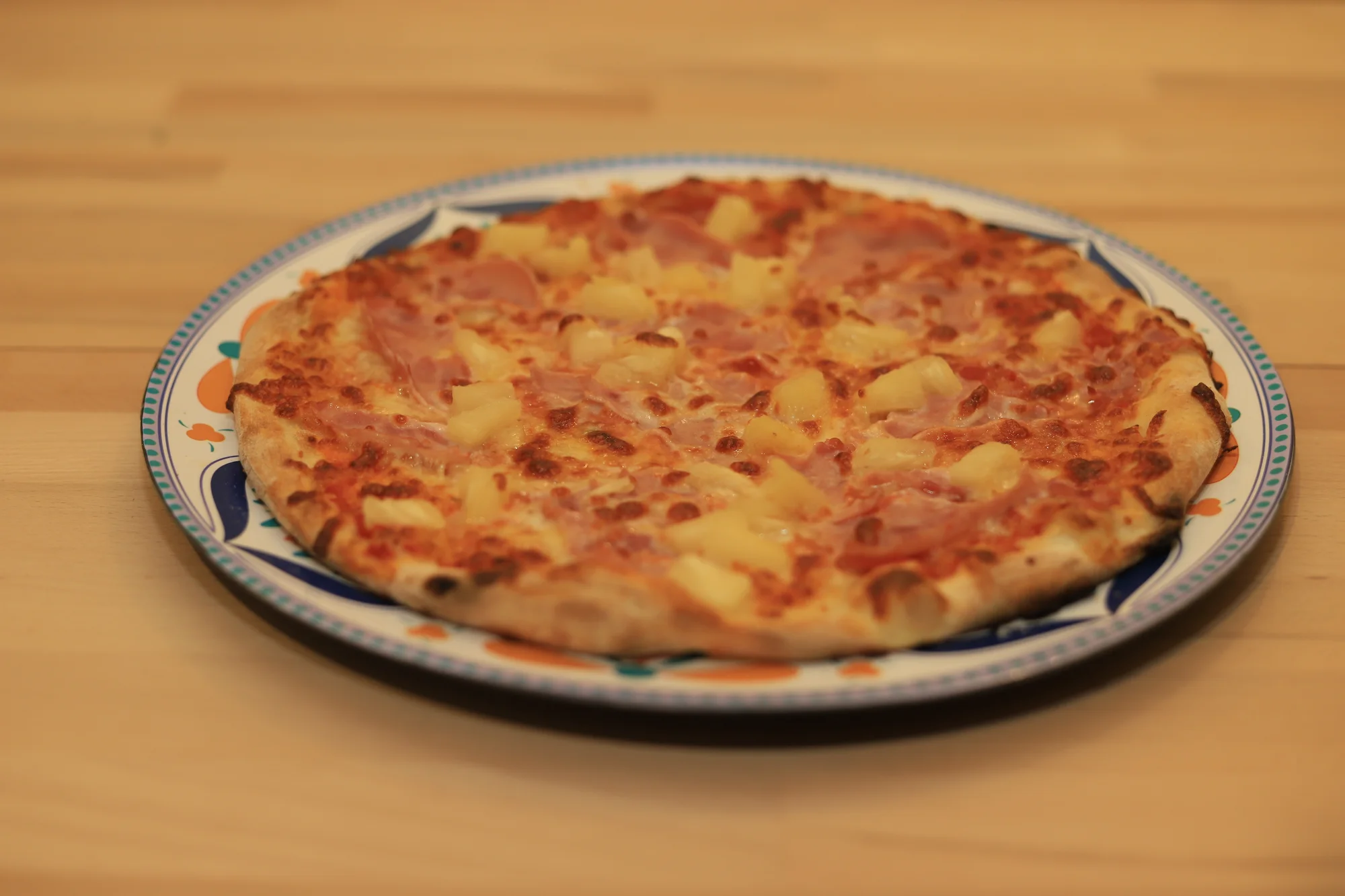 1 nebo 2 křupavé pizzy podle výběru z 8 druhů: možnost i rozvozu