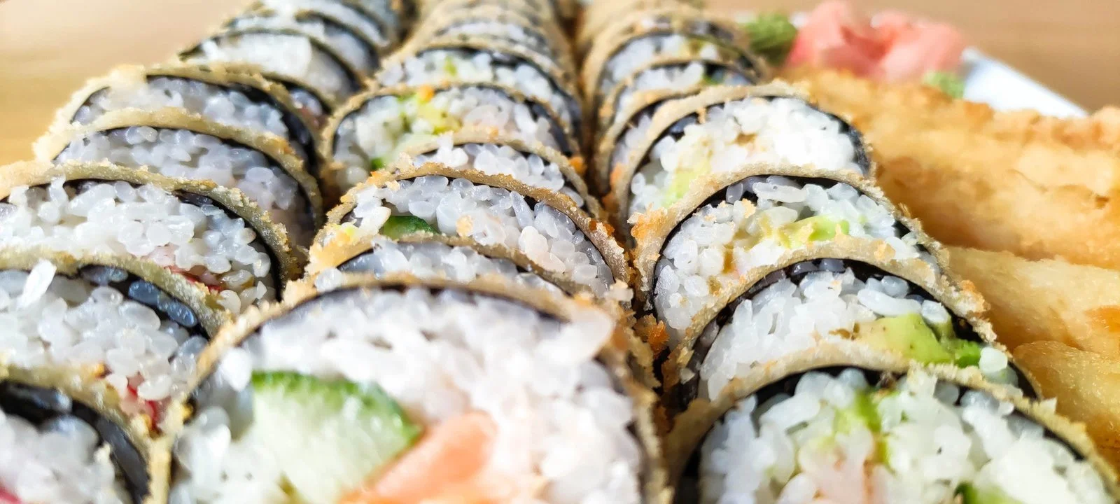 Tempura set o 41 pochoutkách přímo na Stodolní: tradiční japonský pokrm smažený v těstíčku