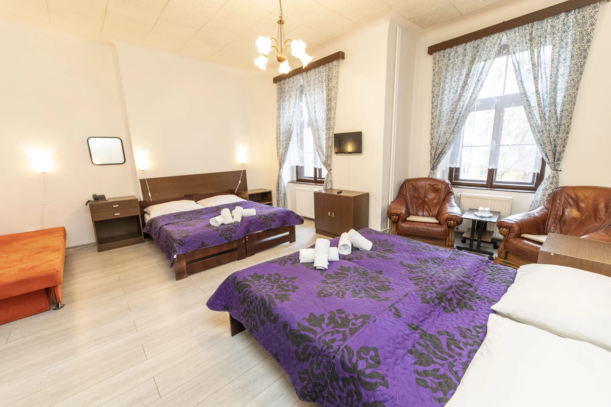 Pohodová dovolená u Stromovky a Výstaviště: 1–7 nocí v rodinném hotelu s bohatými snídaněmi