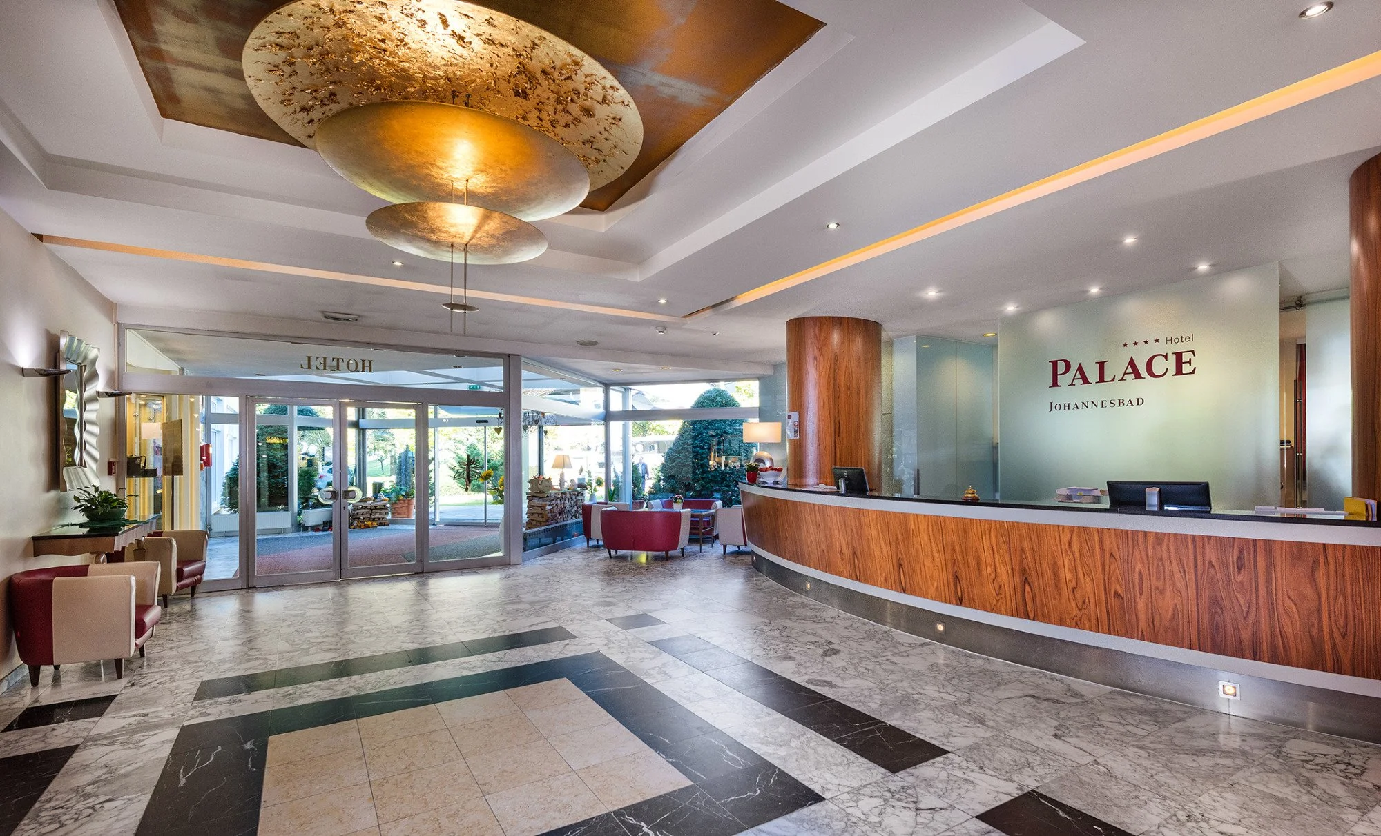 4* dovolená v Gasteinu: jídlo, až 2 děti zdarma a neomezený wellness