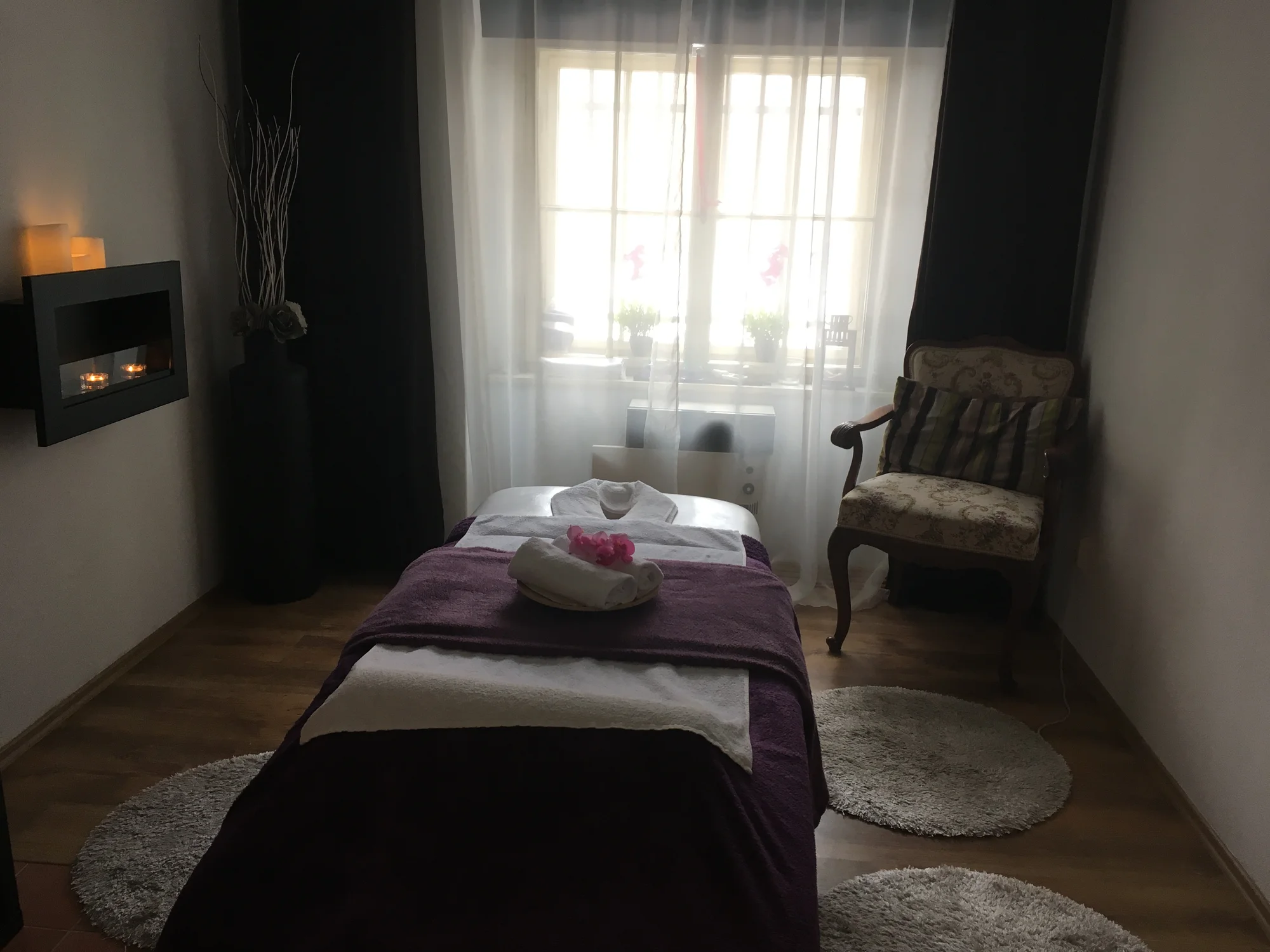 Blaho pro celé tělo: 45–60minutová masáž lávovými kameny nebo terapeutická