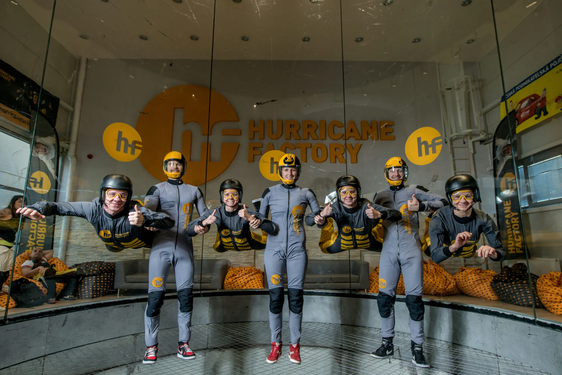 Let ve větrném tunelu Hurricane Factory pro 1 nebo 2 osoby i děti do 15 let