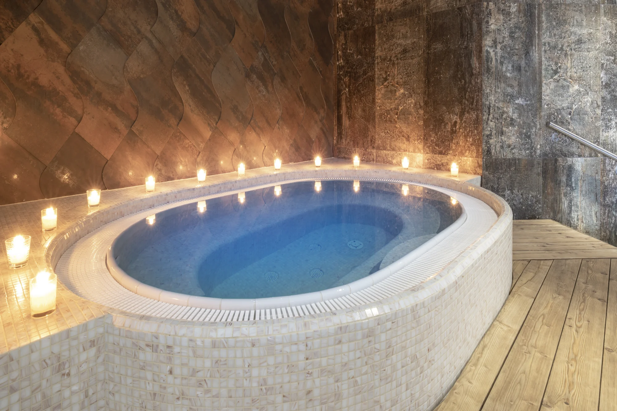 Exkluzivní pobyt v Grand Hotelu Bellevue: wellness s bazénem, polopenze i pokoje s atraktivním designem