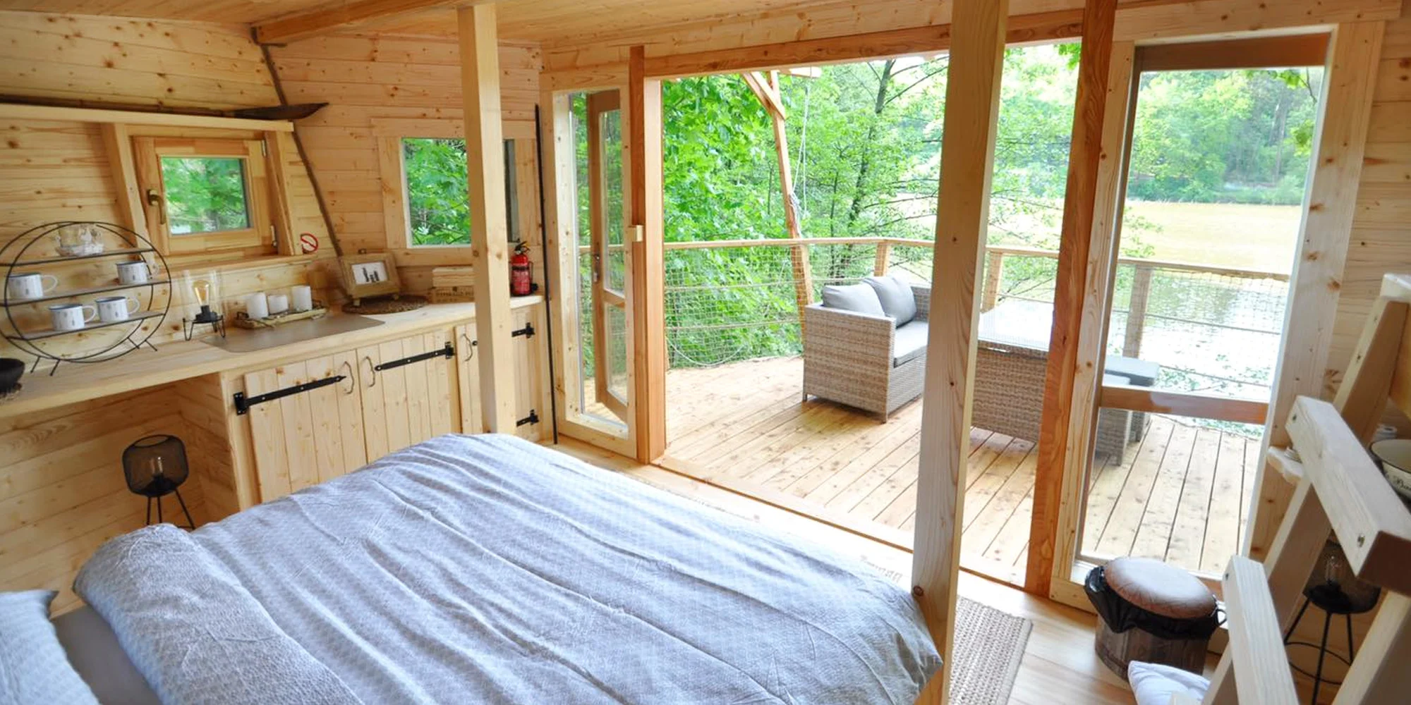 Netradiční relax v Českém ráji: domek na stromě pro 2–4 os. a zapůjčení loďky i možnost snídaňového koše