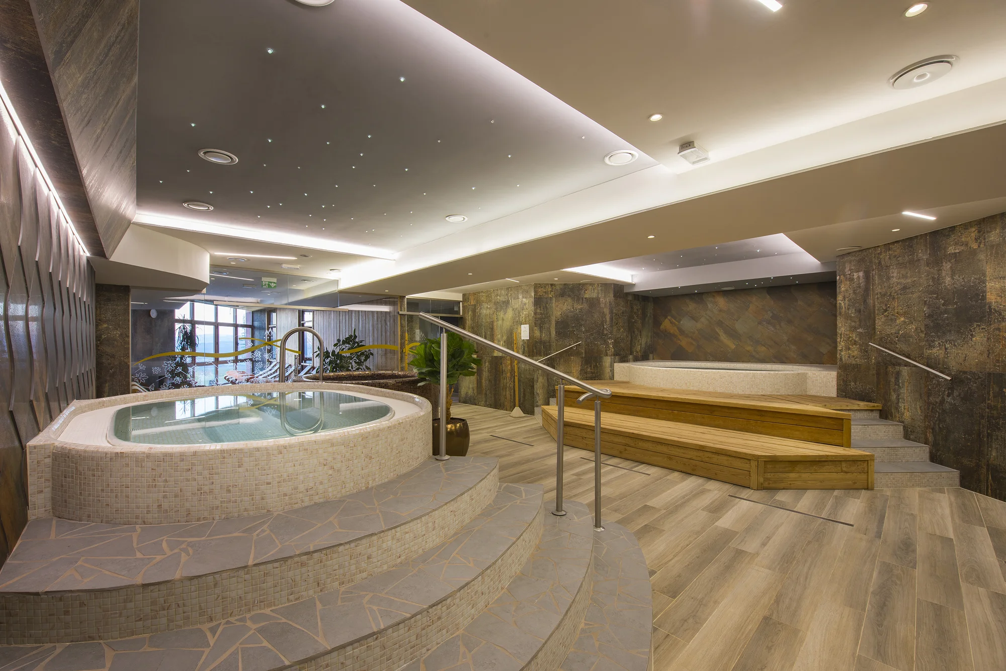Grand dovolená ve Vysokých Tatrách: wellness, polopenze i sport