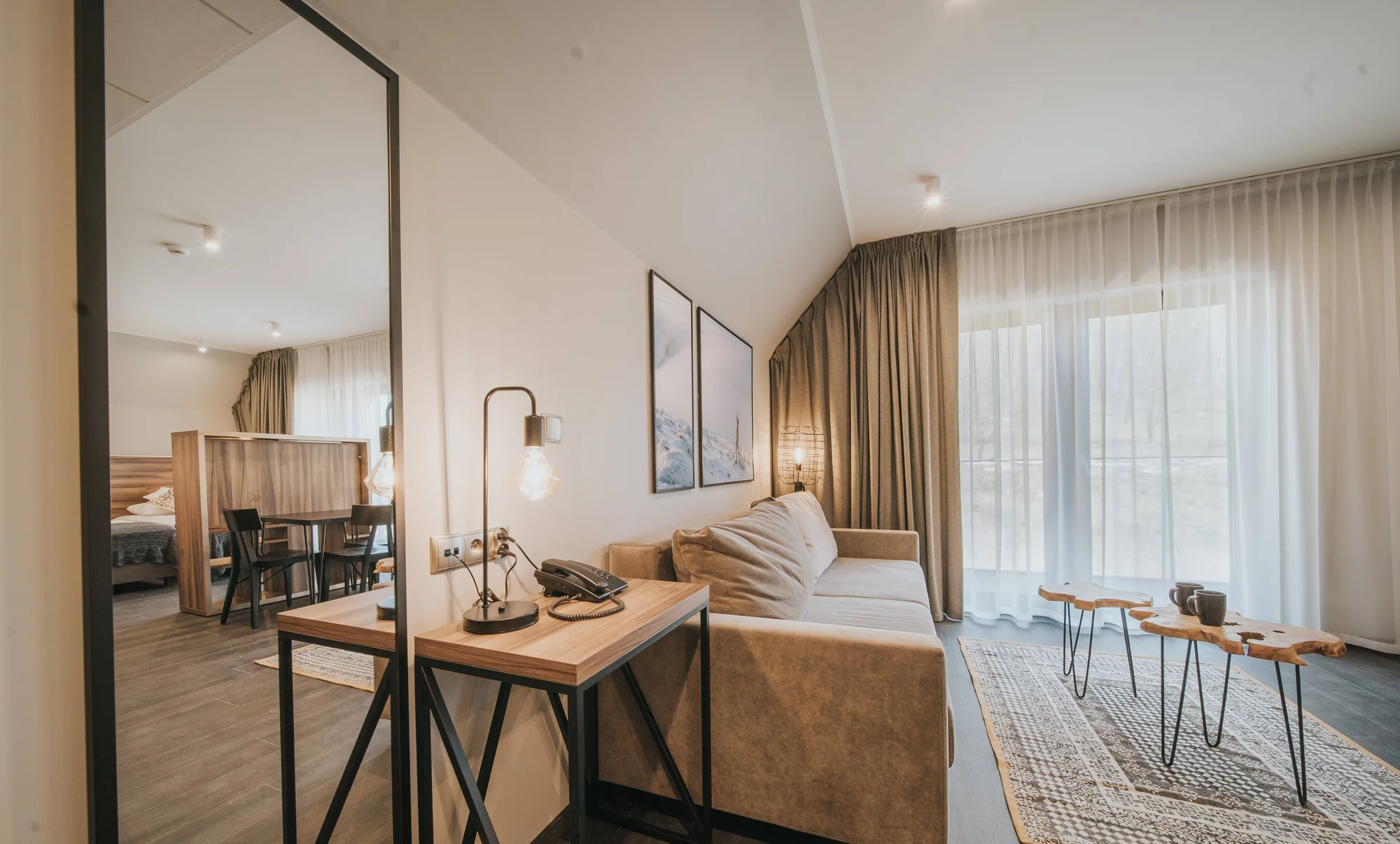 Pobyt v polských Krkonoších: apartmány u jezera Sosnówka, snídaně či polopenze a wellness