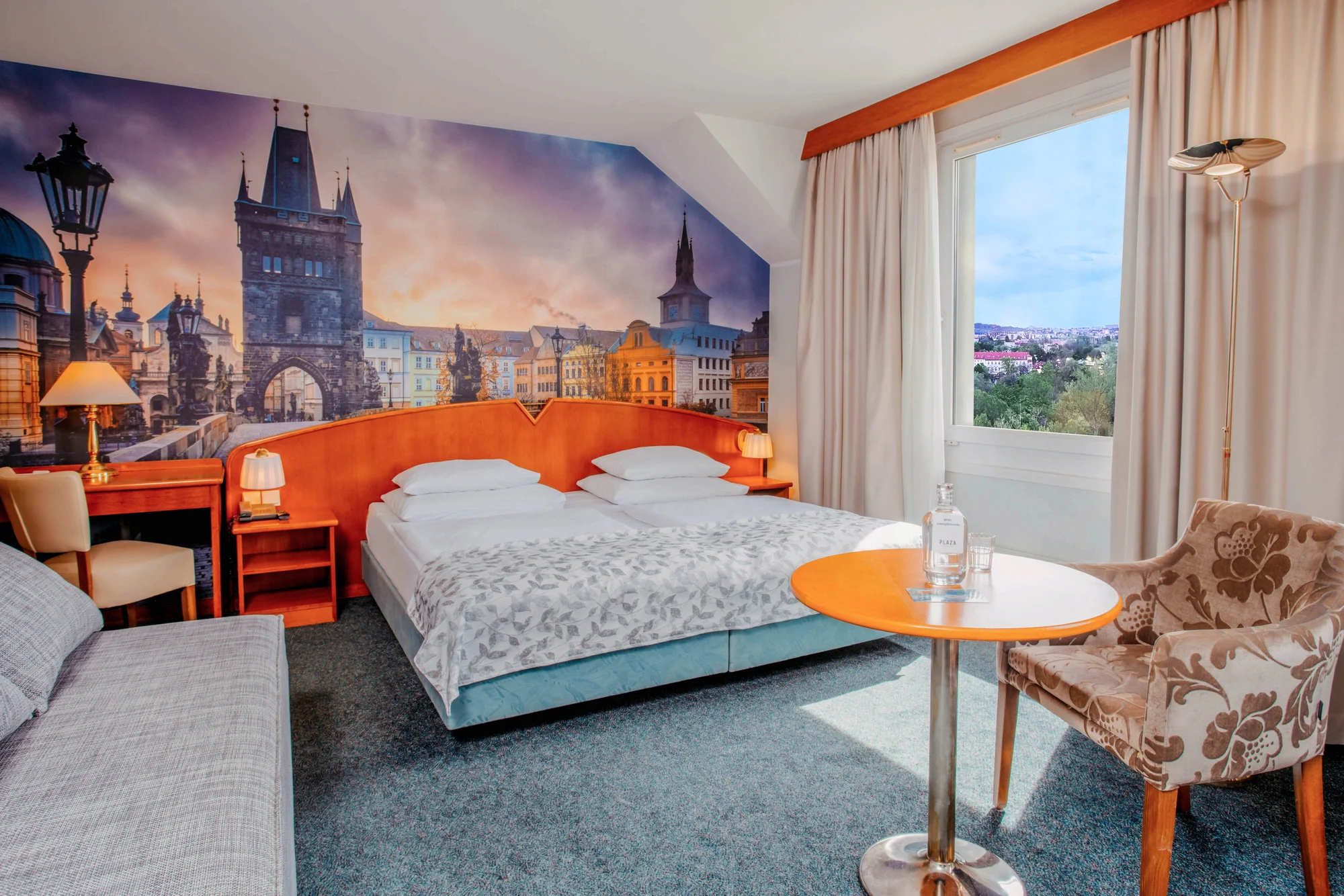 4* trendy hotel se snídaní: blízko zoo, skvělá dostupnost do centra