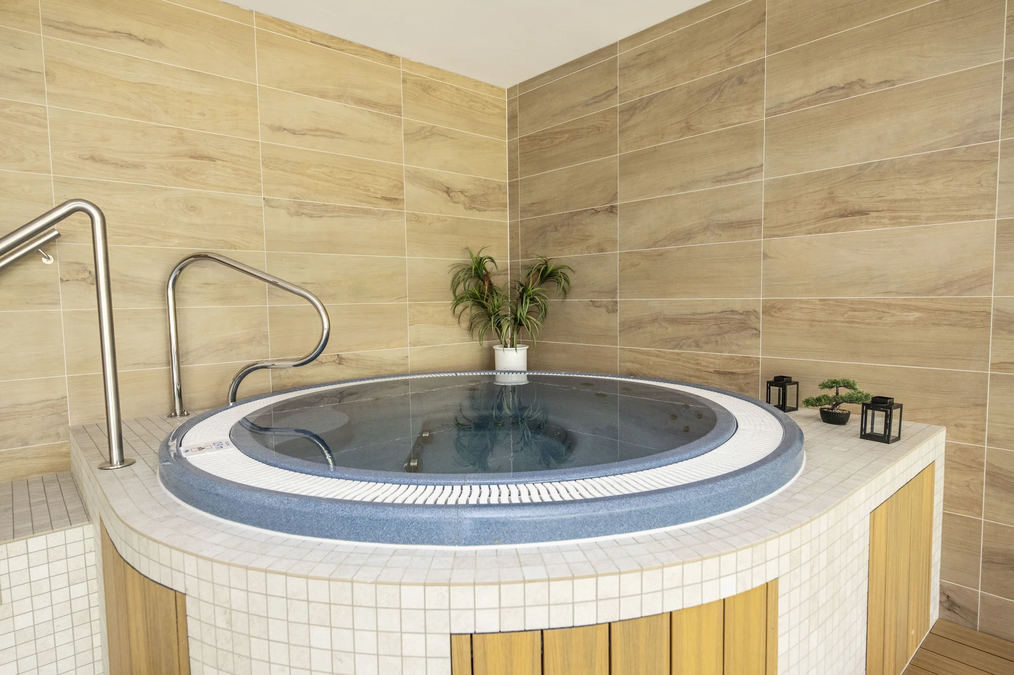Dovolená v Luhačovicích: all inclusive vč. nápojů, bazén, sauna, zábal i masáž