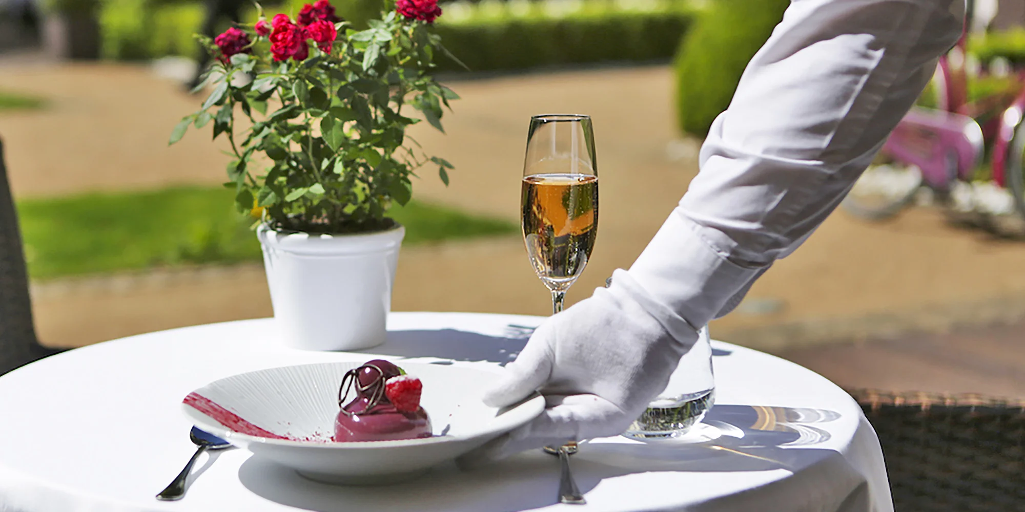 Luxusní gastronomie na dosah ruky: voucher na 1500 až 3000 Kč do oceňované restaurace Le Grill