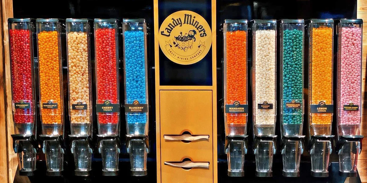 500 či 1000 g sladkostí dle výběru v Candy miners: bonbony, oříšky, ovoce a další sladkosti