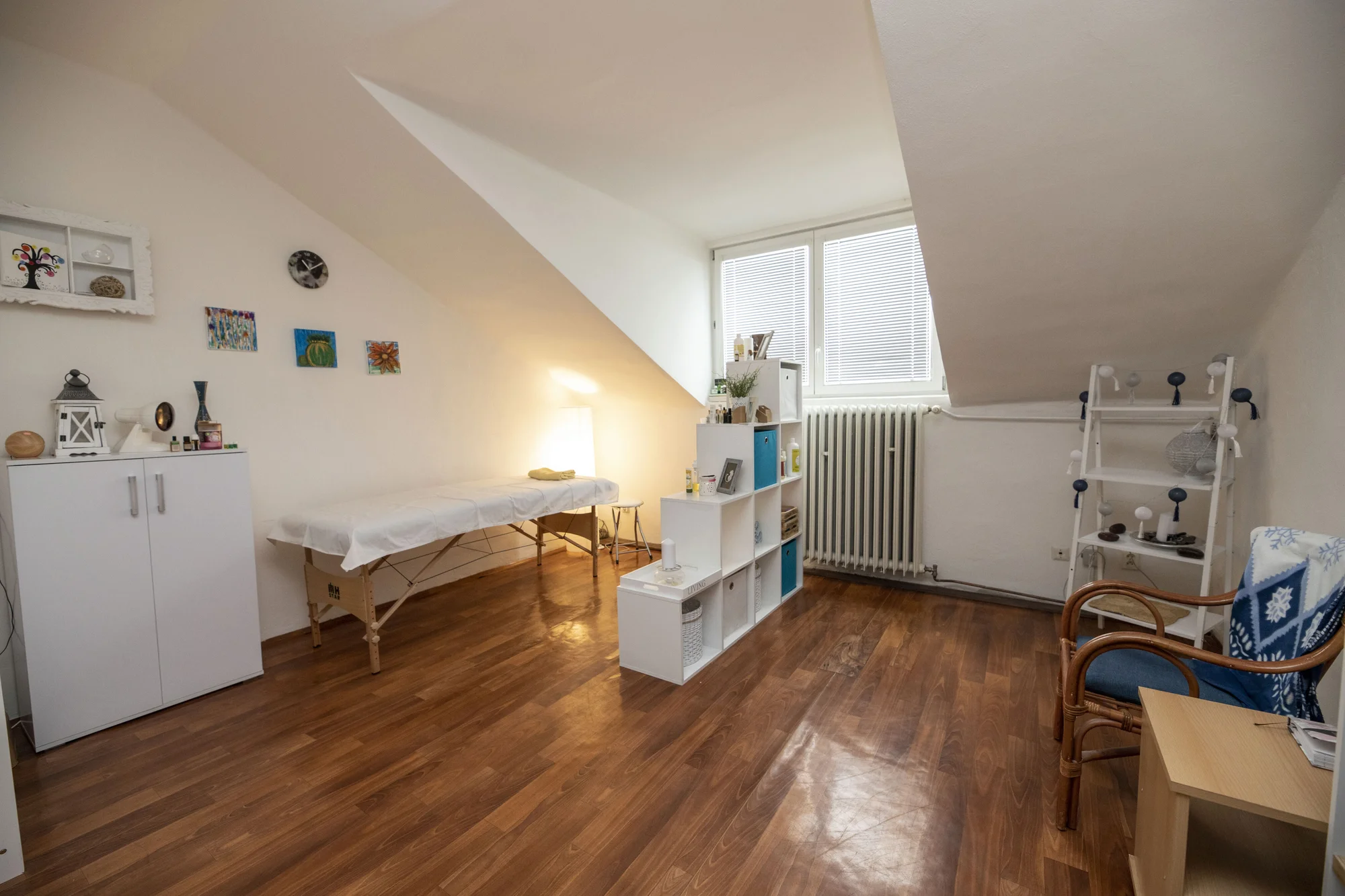 Krásné nohy: pedikúra i s lakem, gel lakem či masáží chodidel