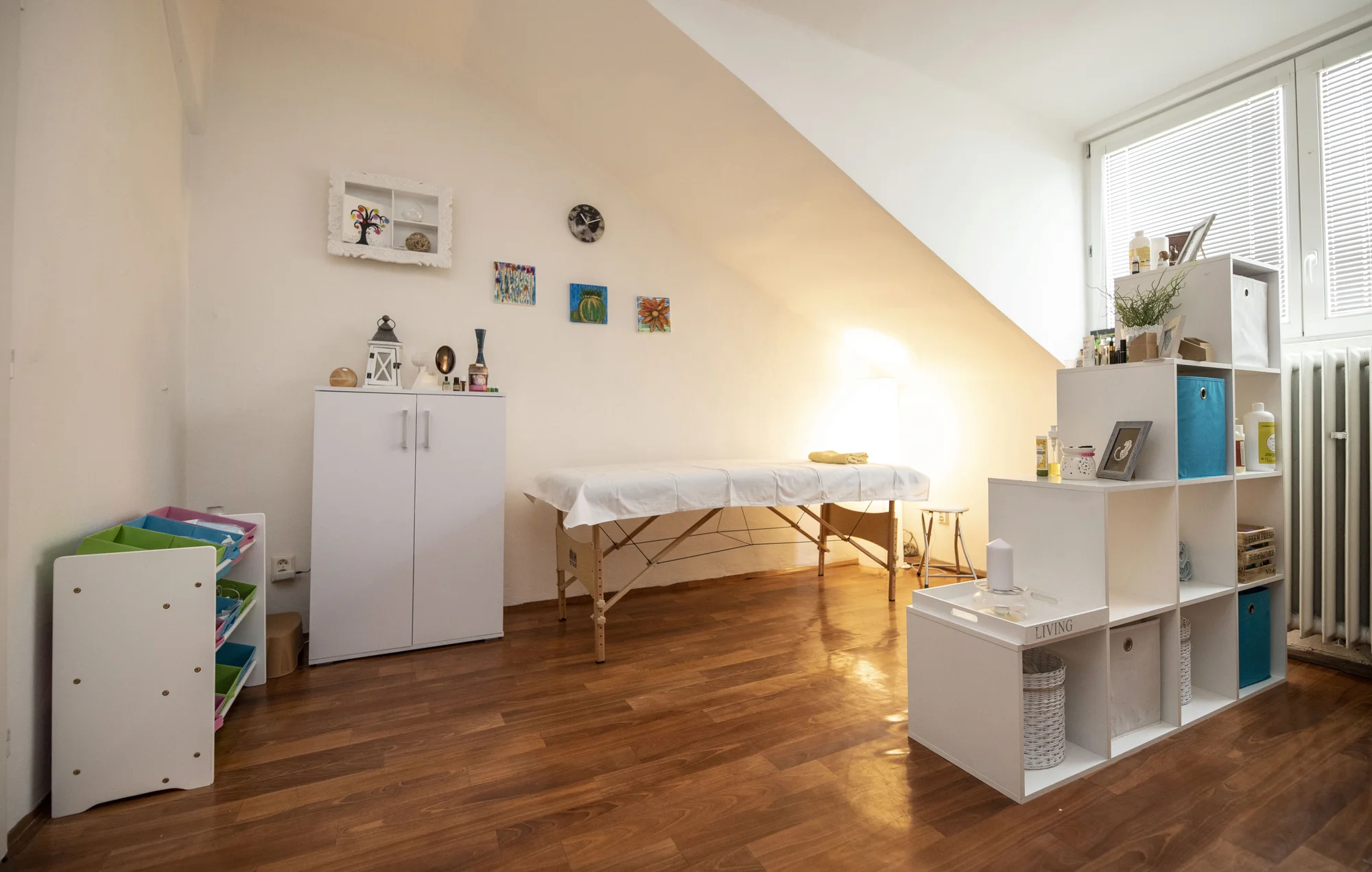 Krásné nohy: pedikúra i s lakem, gel lakem či masáží chodidel