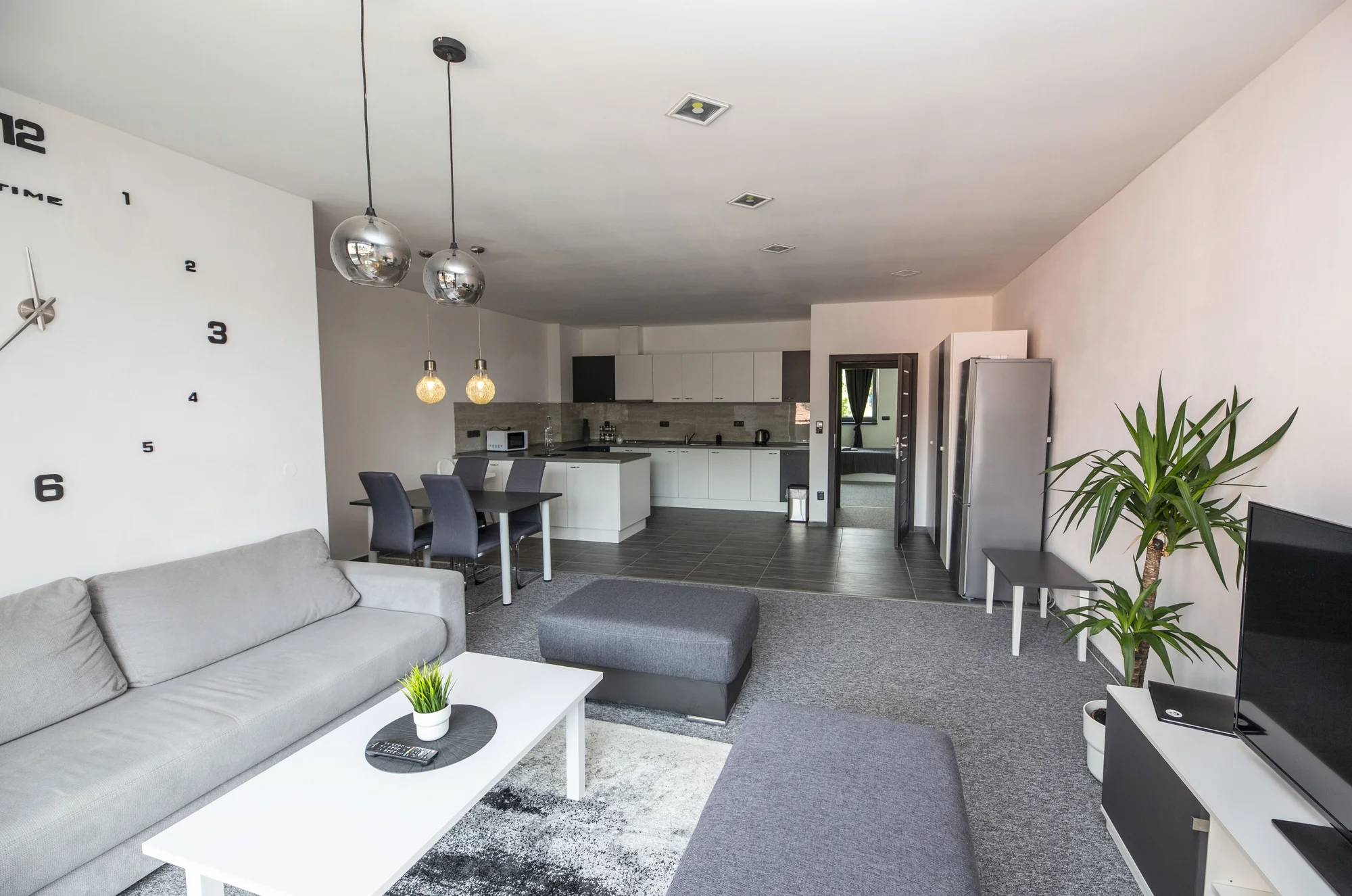 Dovolená v Podyjí: nové apartmány pro 2–6 osob, bez stravy, polopenze "sněz, co můžeš" nebo all inclusive i wellness