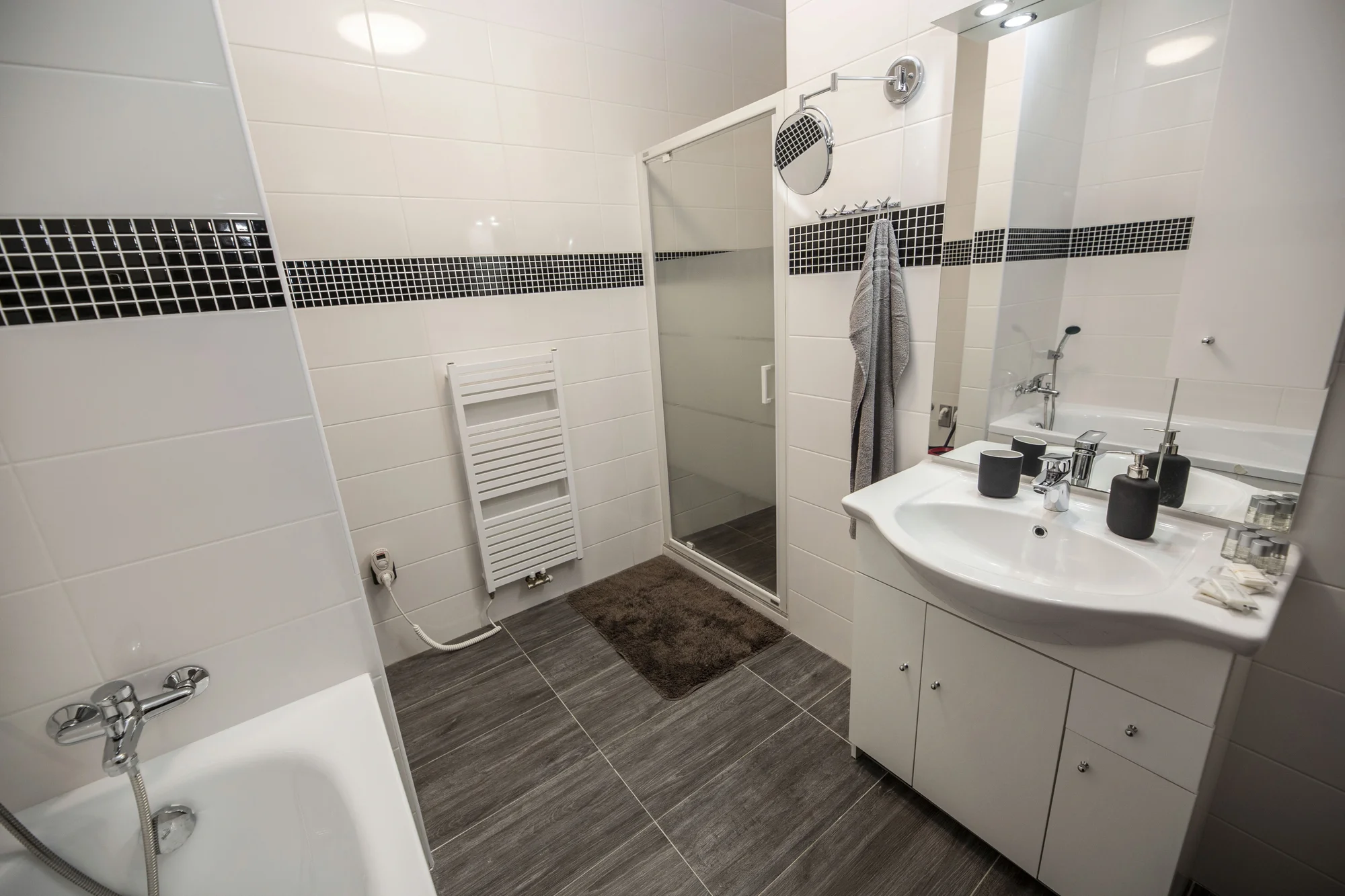 Dovolená v Podyjí: nové apartmány pro 2–6 osob, bez stravy, polopenze "sněz, co můžeš" nebo all inclusive i wellness