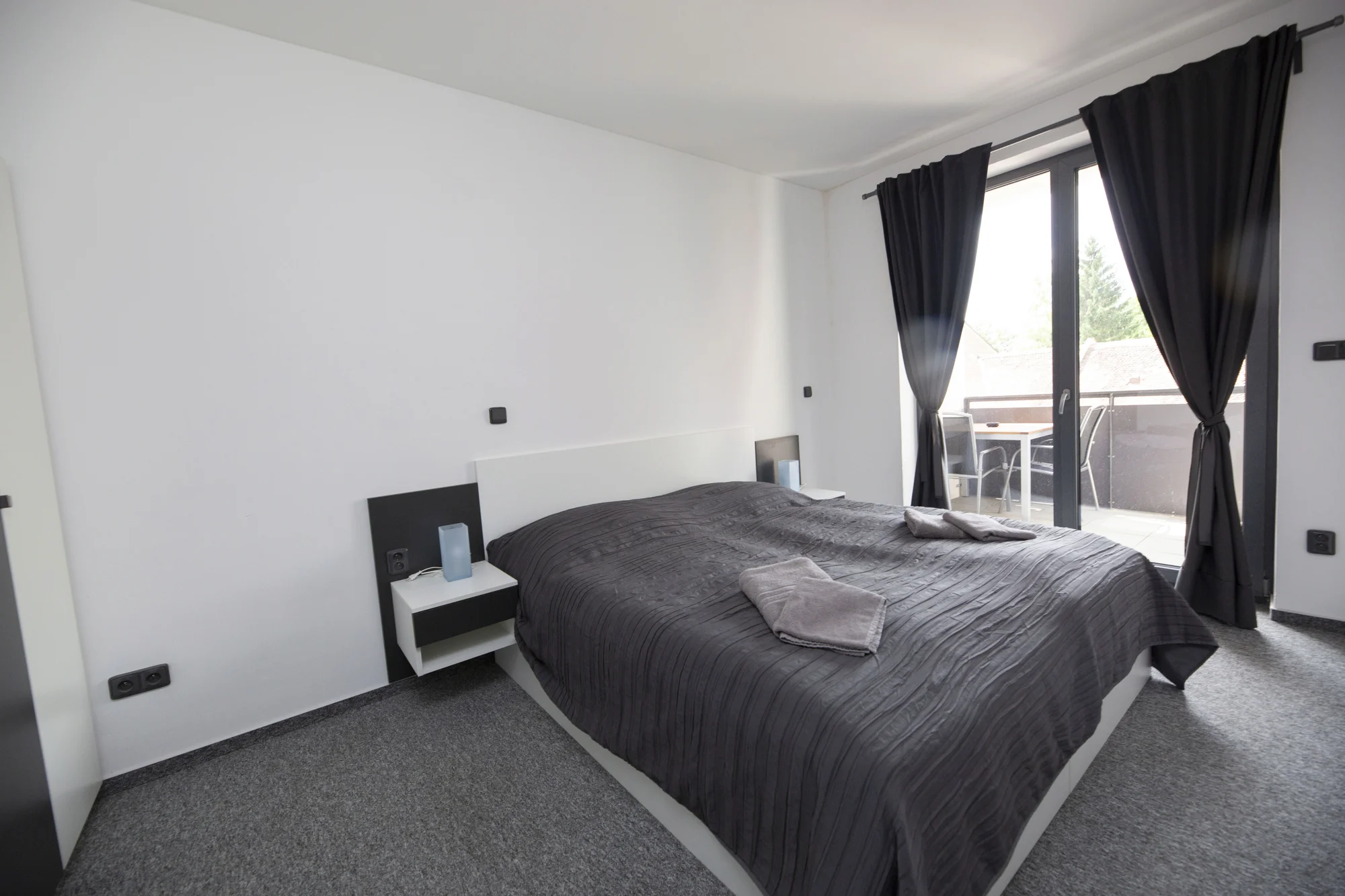Dovolená v Podyjí: nové apartmány pro 2–6 osob, bez stravy, polopenze "sněz, co můžeš" nebo all inclusive i wellness