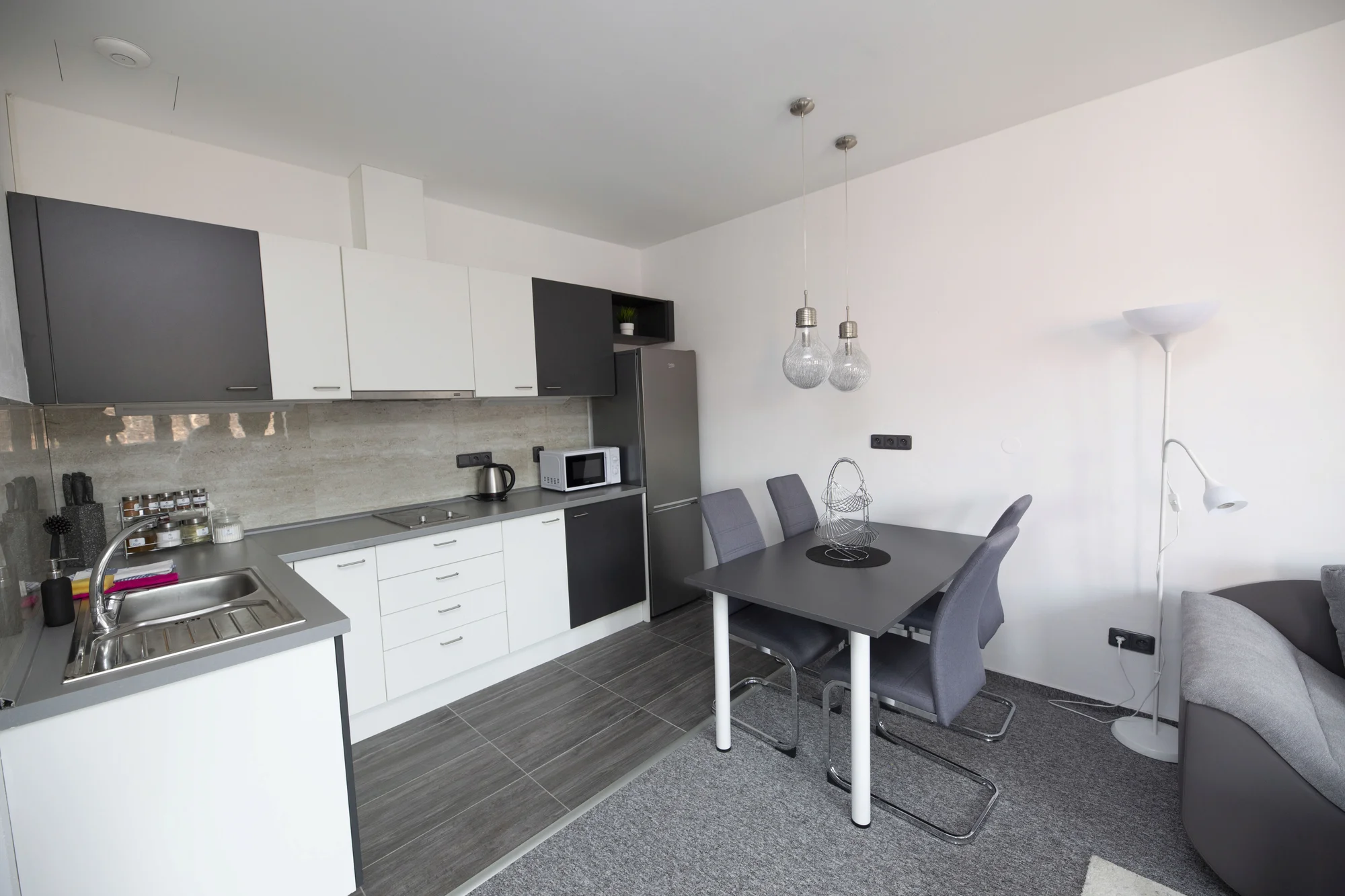 Dovolená v Podyjí: nové apartmány pro 2–6 osob, bez stravy, polopenze "sněz, co můžeš" nebo all inclusive i wellness