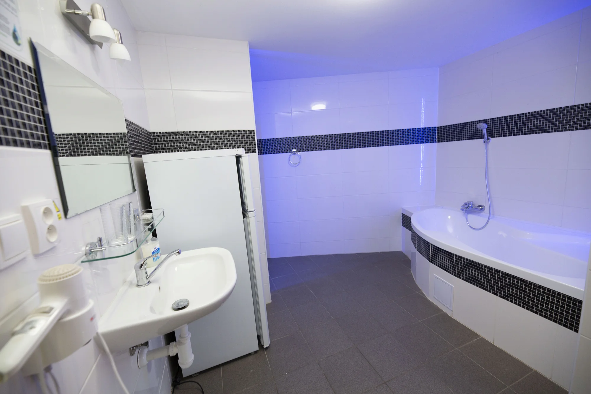 Jižní Morava plná výletů a relaxace: penzion s vyhlášenou kuchyní a privátním wellness včetně bazénu
