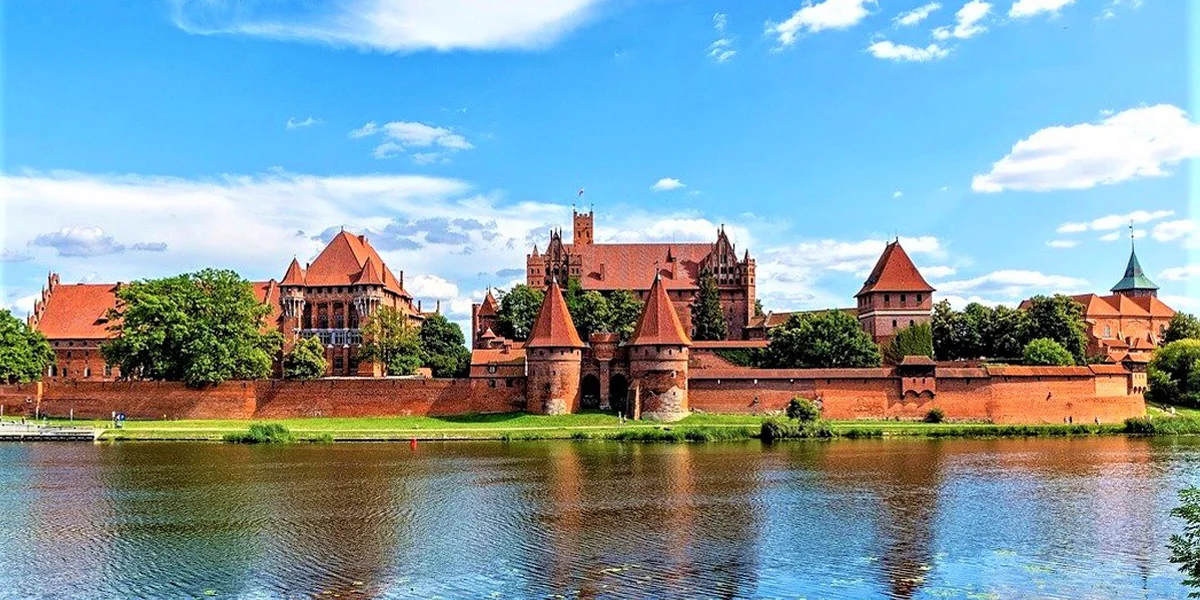 Perly severu letecky: Gdaňsk, Gdyně i Hel, 3 noci, snídaně